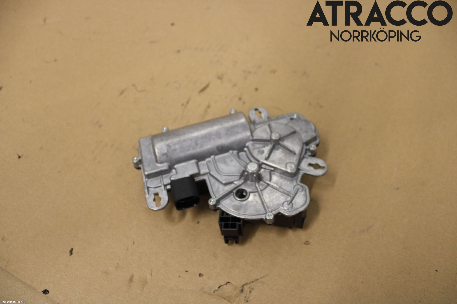 Audi A6 F2/C8 19- Bakluckeöppnare Automatisk