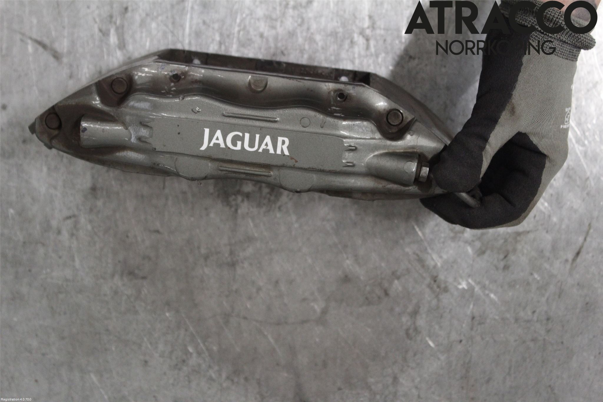 Jaguar XK8/XKR   96-06 Bromsok Fram Vänster