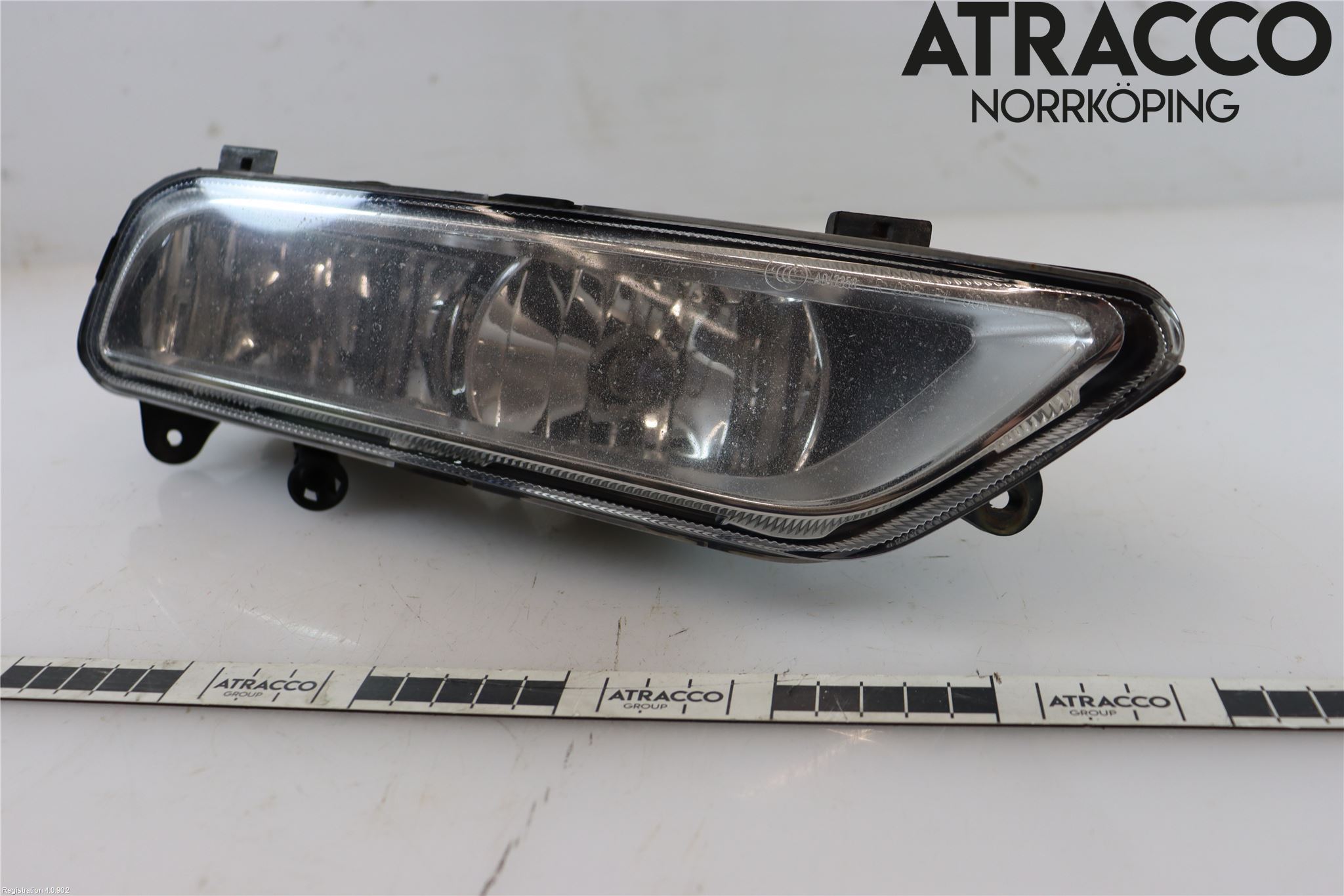 Volkswagen VW PASSAT 11-14 Dimljus-Varselljus Fram