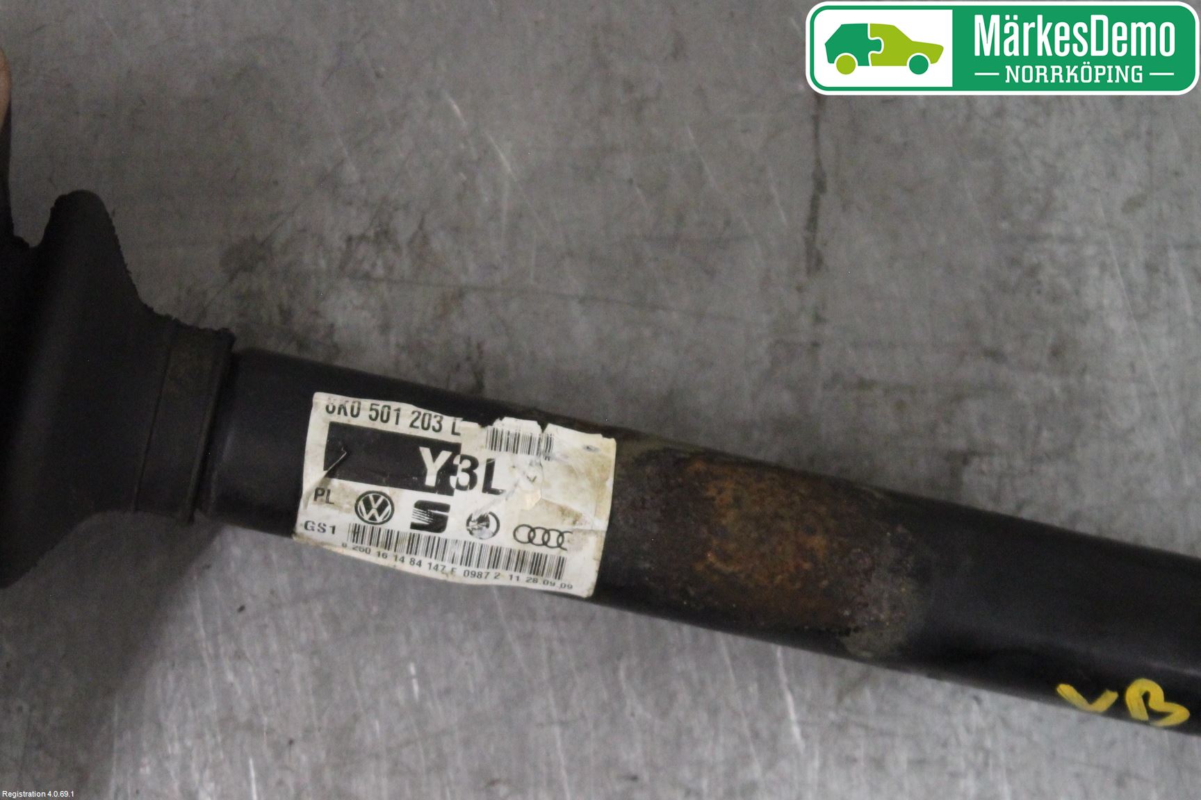 Audi A4/S4 08-11 Drivaxel Bak Vänster