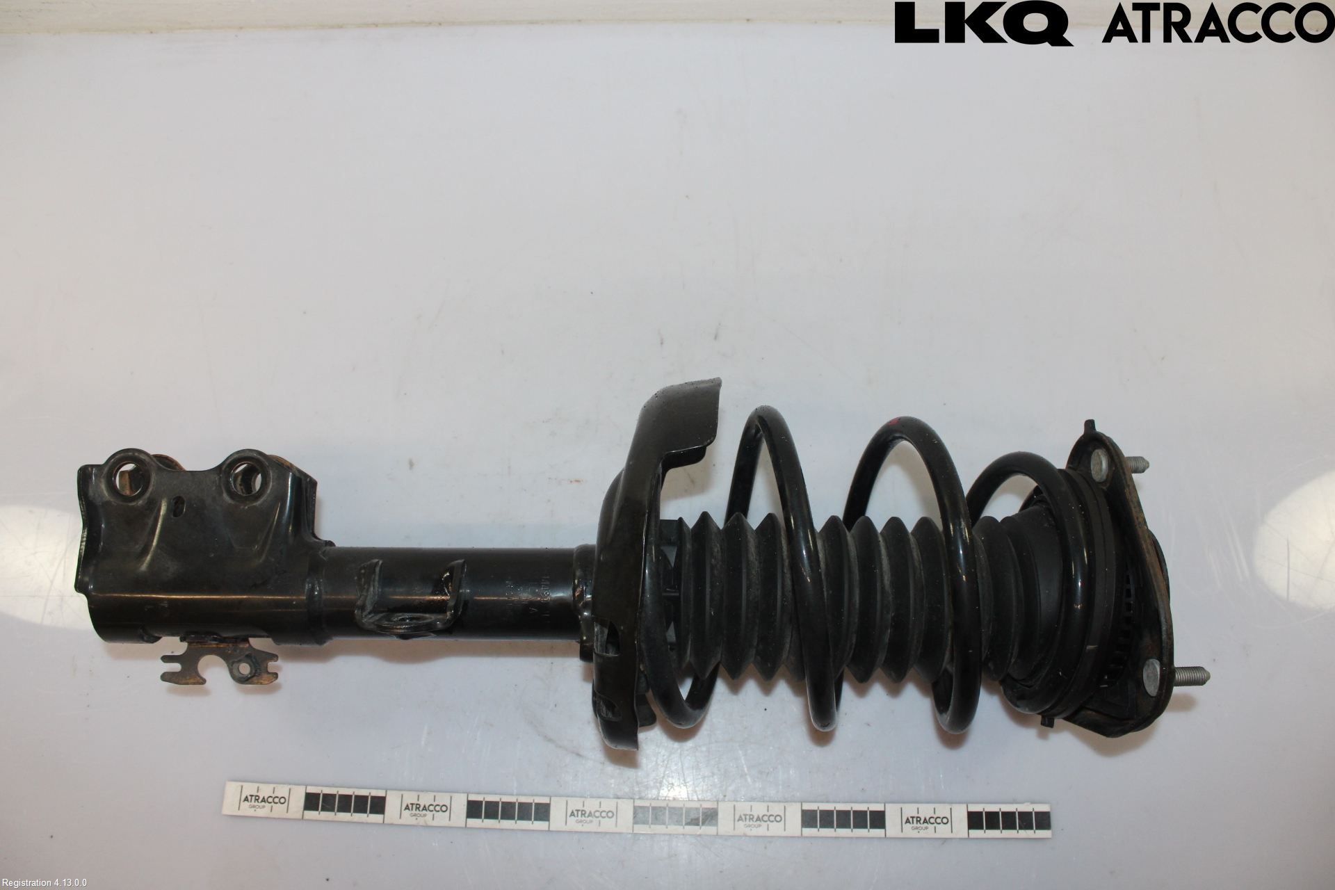Toyota COROLLA CROSS XG10 22- Fjäderben Fram Höger
