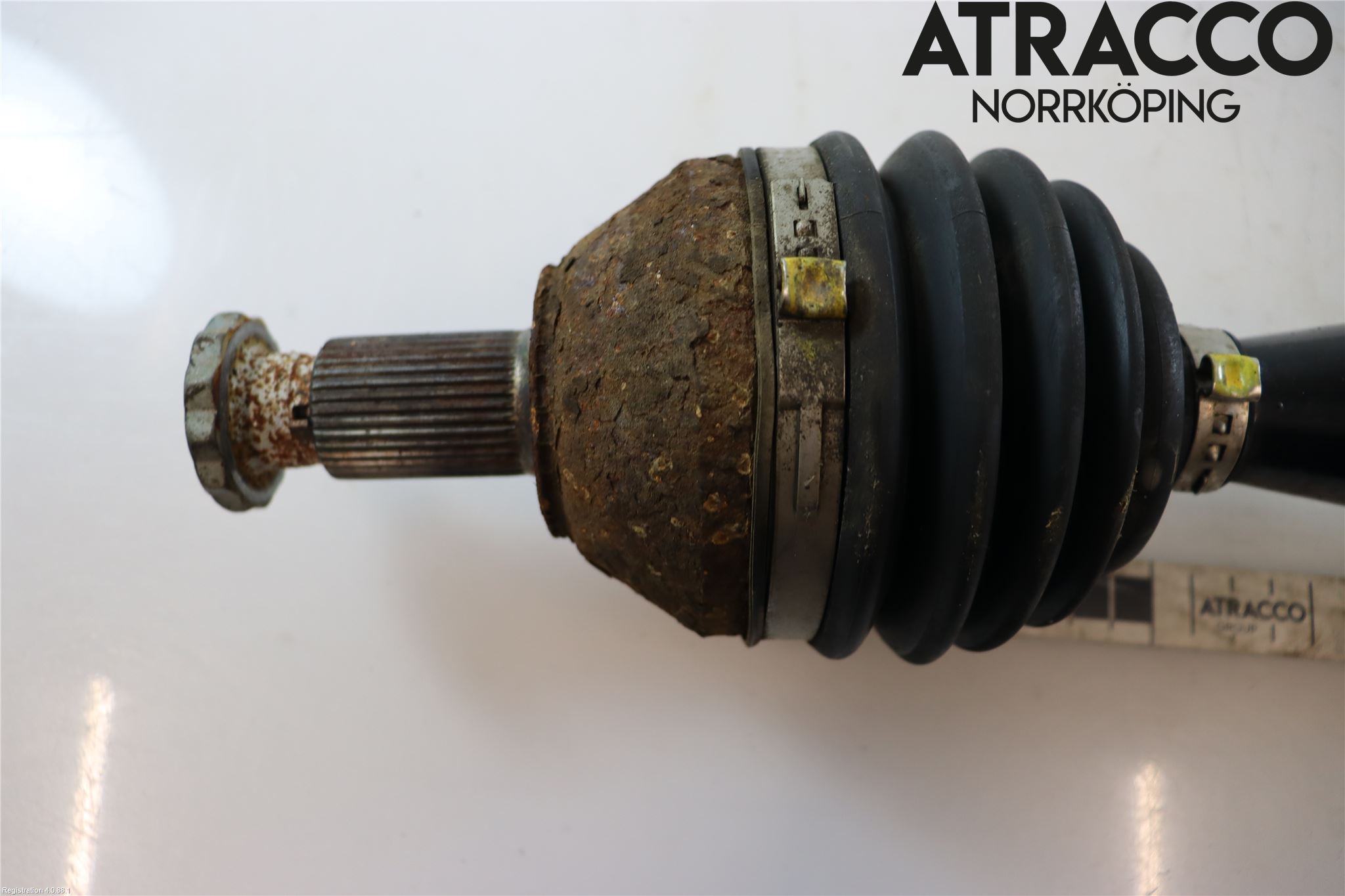 Seat IBIZA IV 08-16 Drivaxel Fram Höger