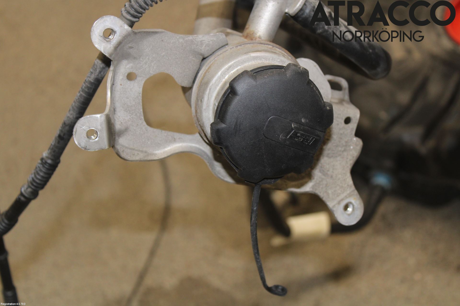 Audi A5 17- Bränsletank Insprutning