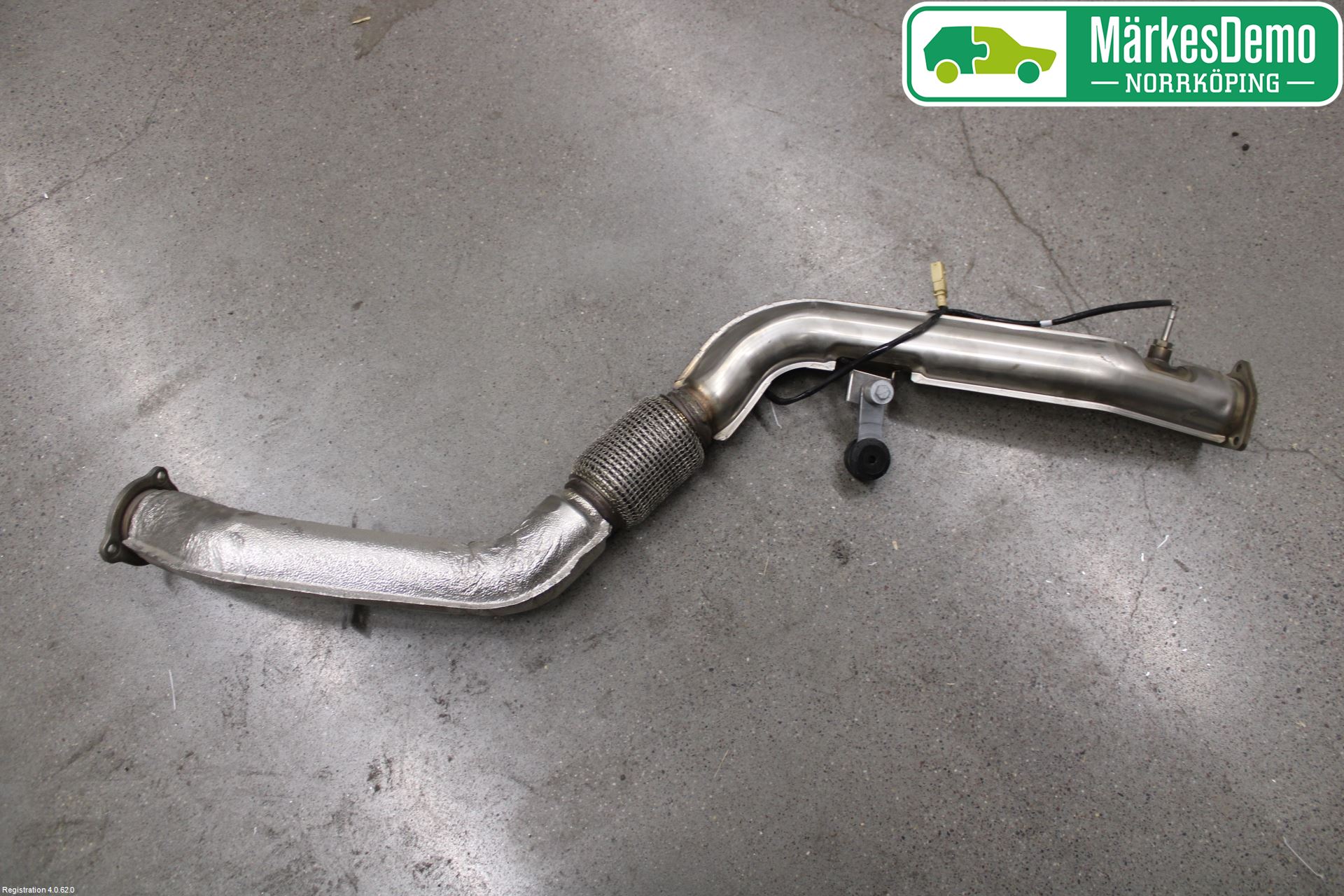 Audi A4/S4 B9 16-19 Avgas Främre Rör