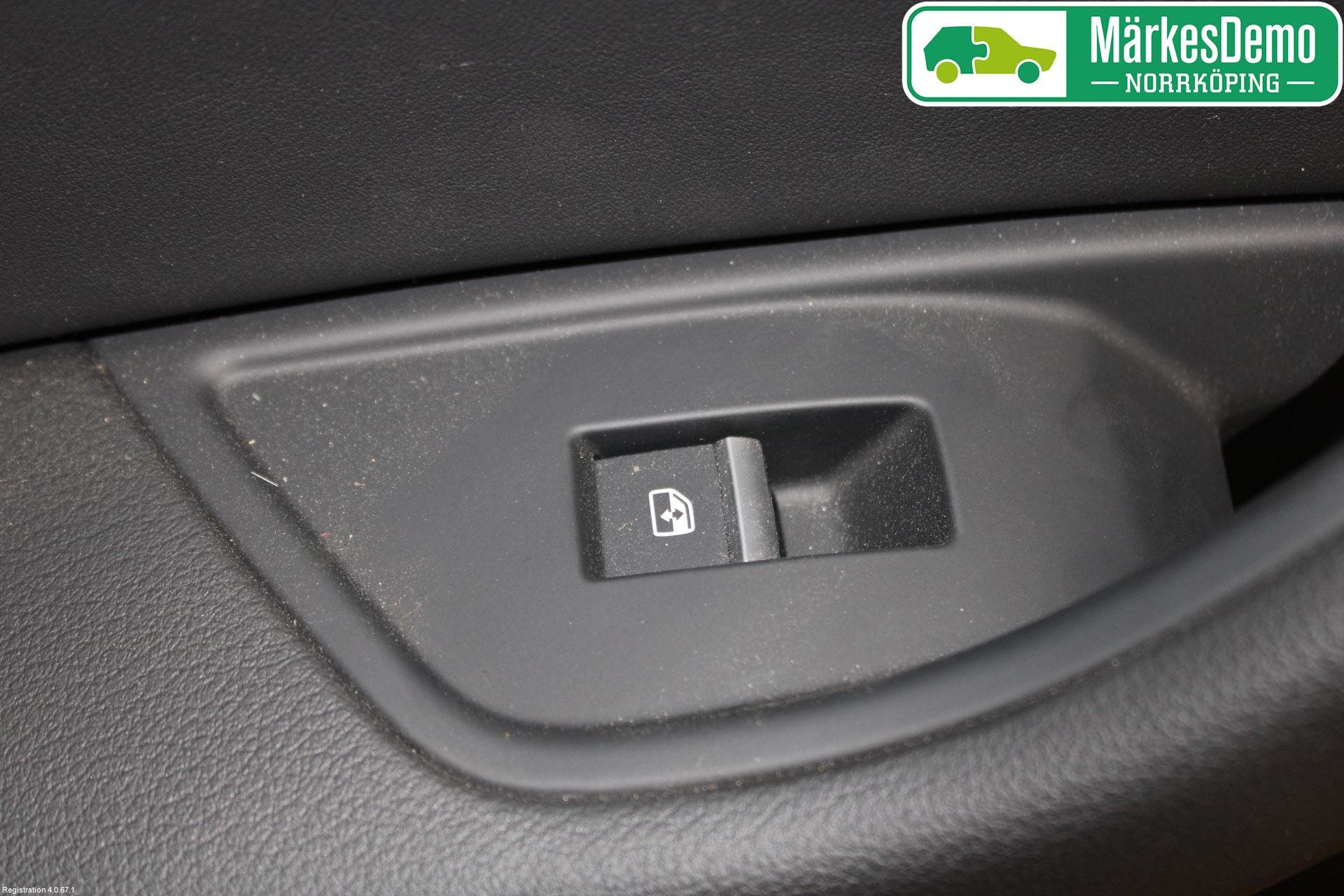 Audi A5 17- Dörrklädsel Vä