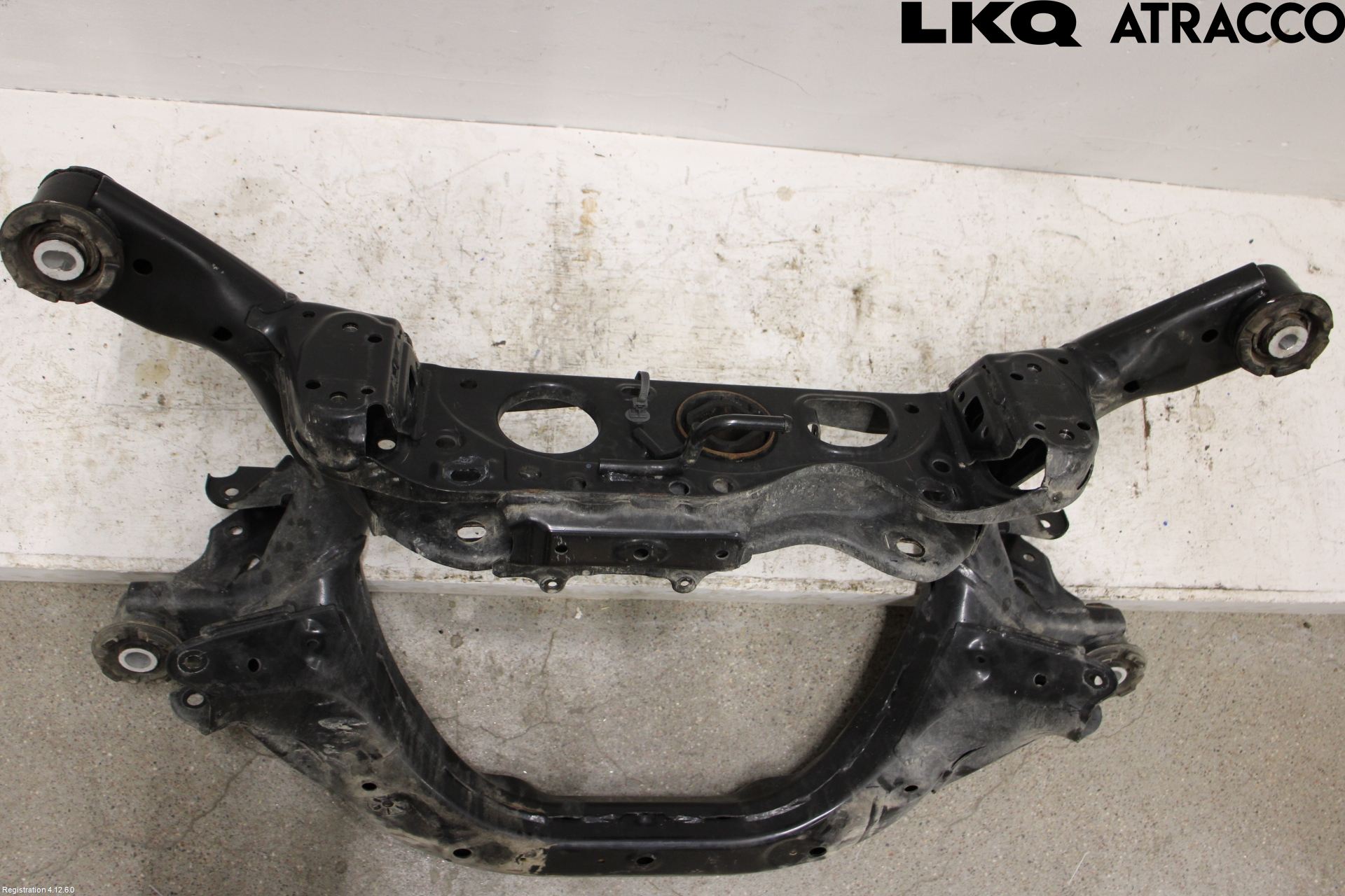 Toyota RAV4 19- Bakaxelbalk