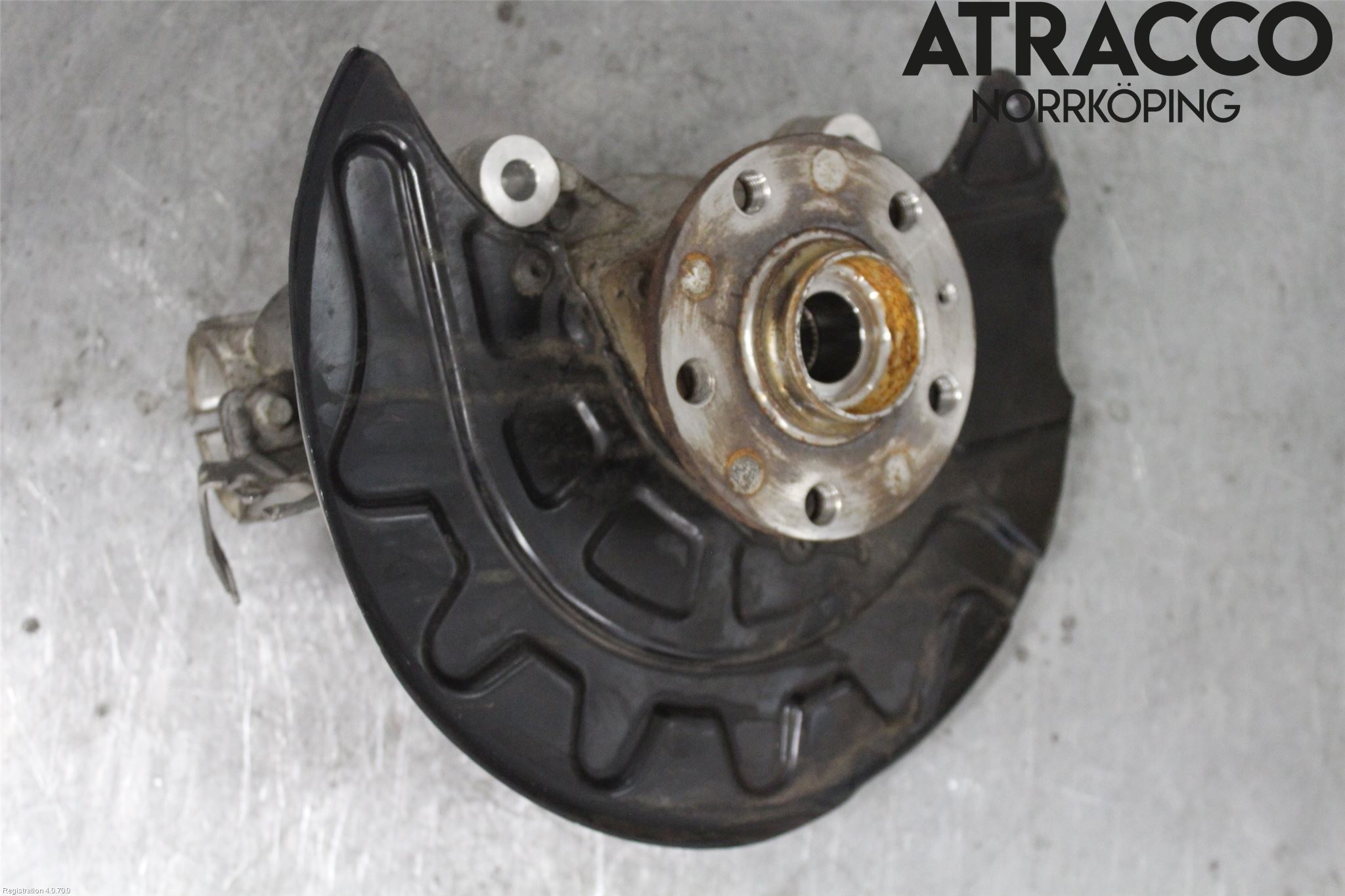 Volkswagen VW TIGUAN 16-24 Styrspindel Lagerhus Hö