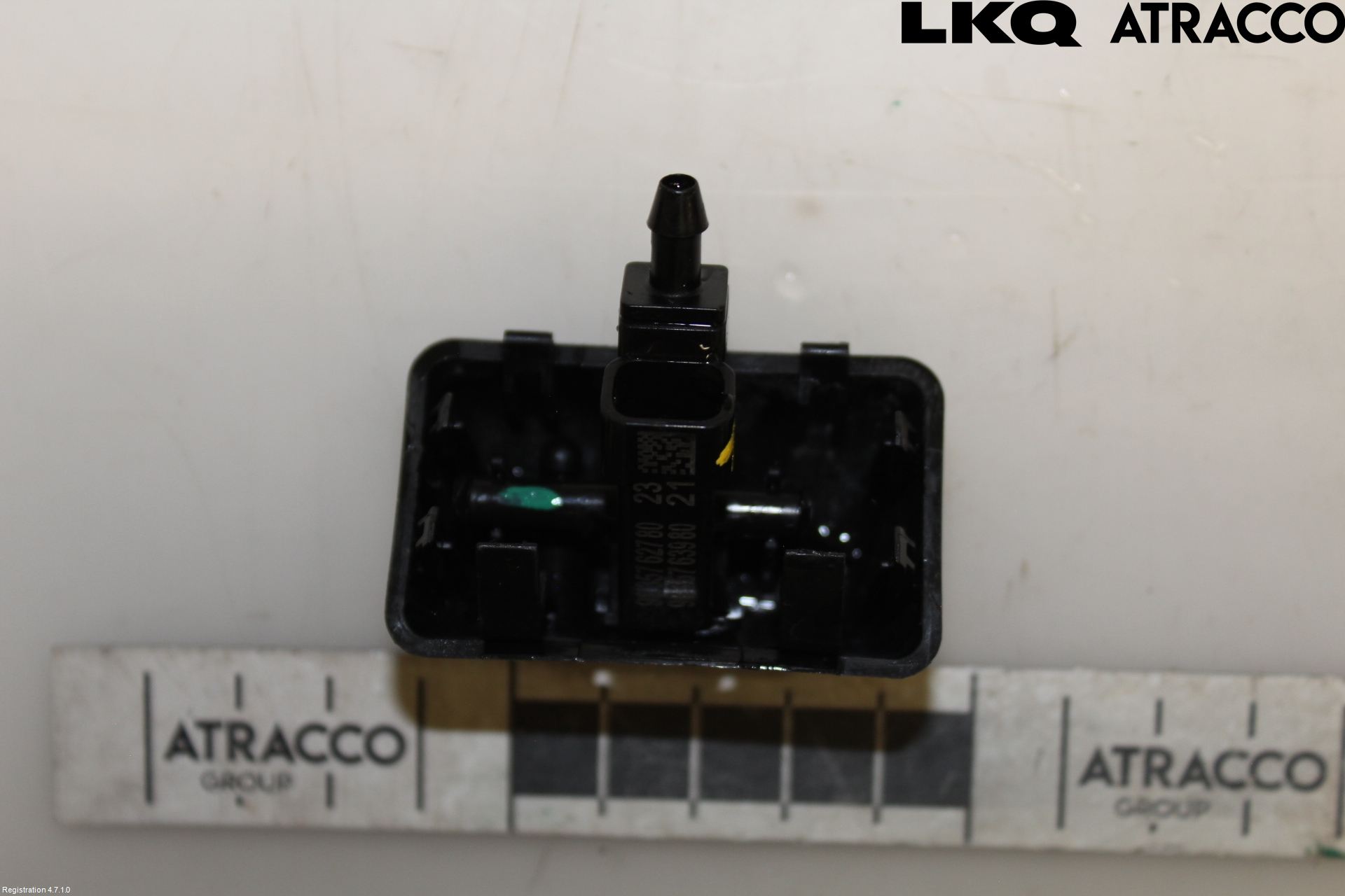 Opel CORSA F, CORSA-E 20- Spolarmunstycke Rutor