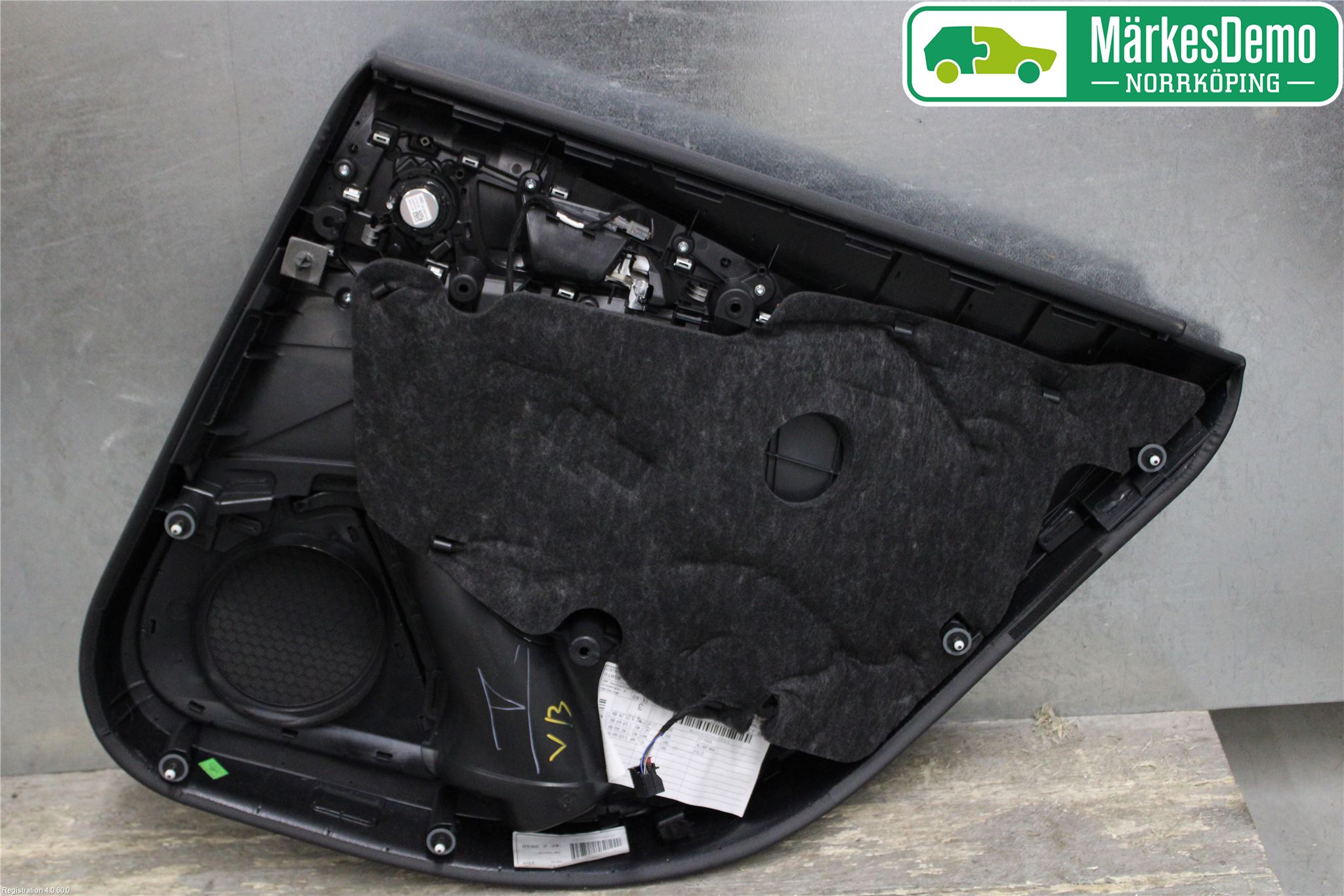 Audi A6 ALLROAD 12-18 Dörrklädsel Vä