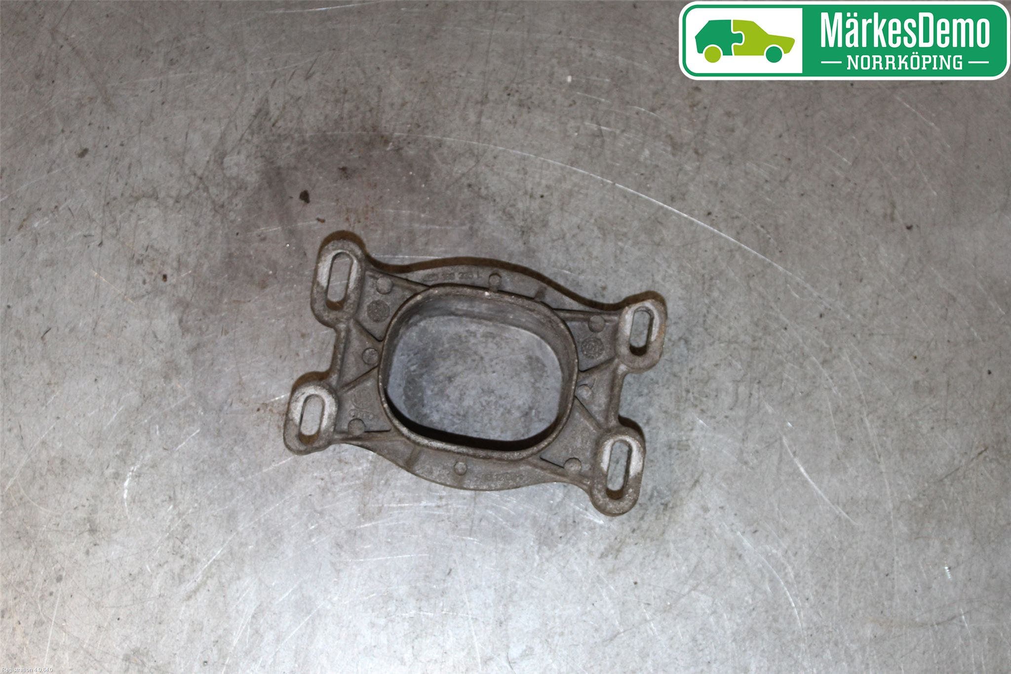 Audi A6/S6 05-11 Motorfäste