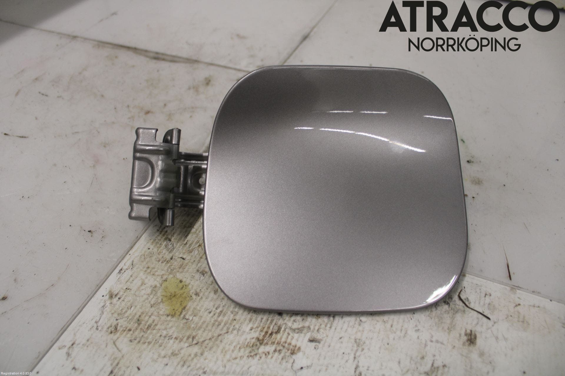 Toyota C-HR 16-23 Tanklucka