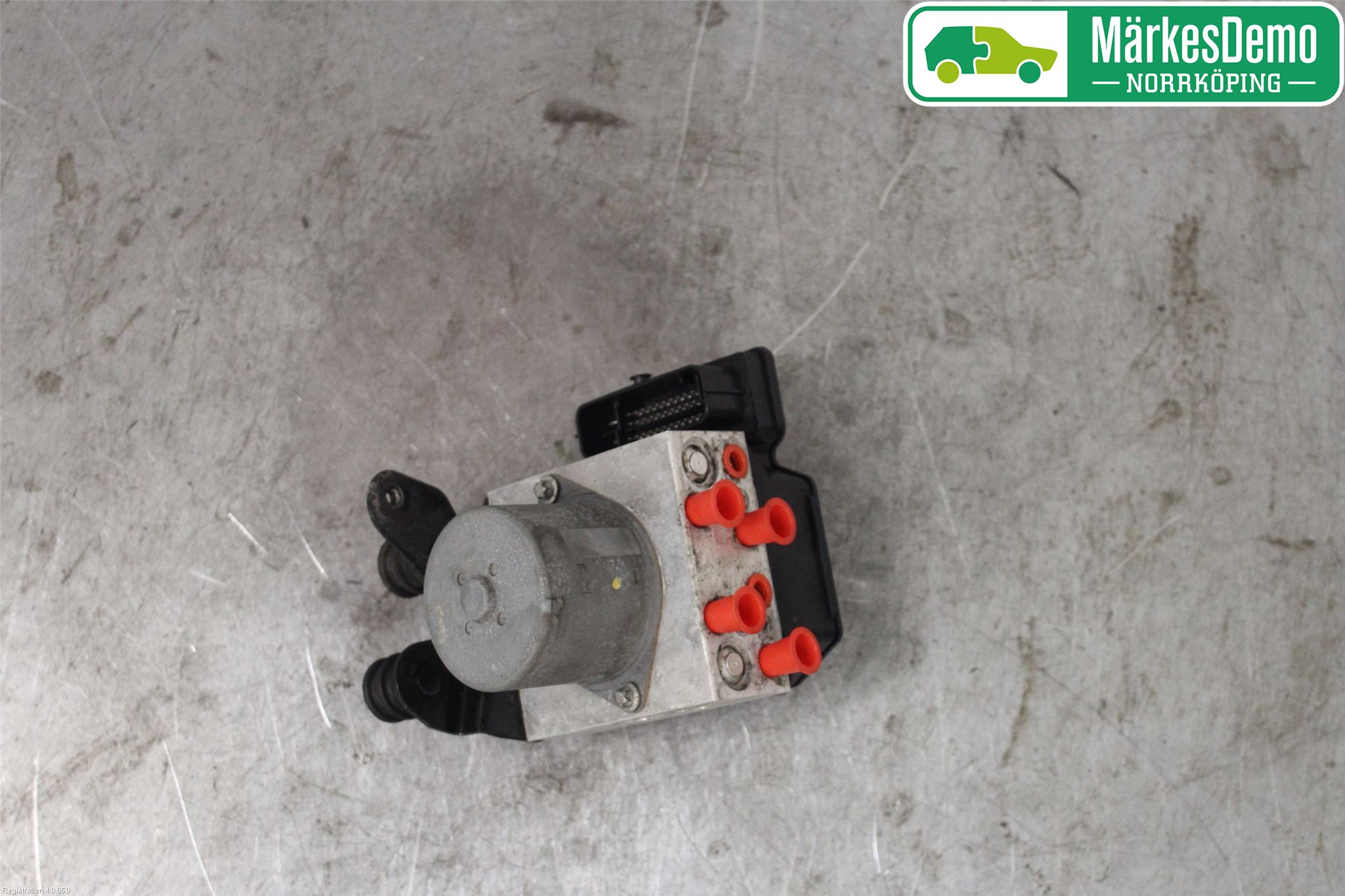 Volkswagen VW PASSAT 11-14 Abs Hydraulaggregat