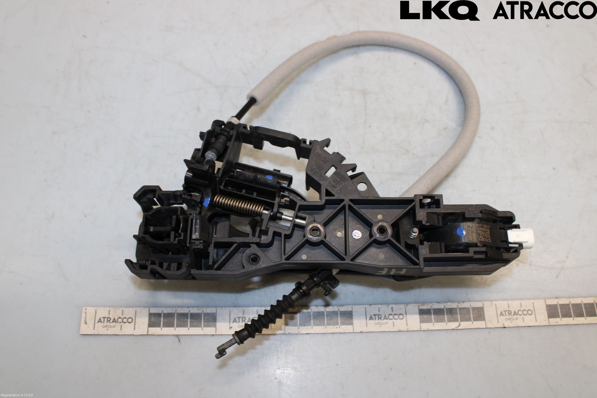 Volkswagen VW PASSAT 24- Dörrhandtag Yttre Hö