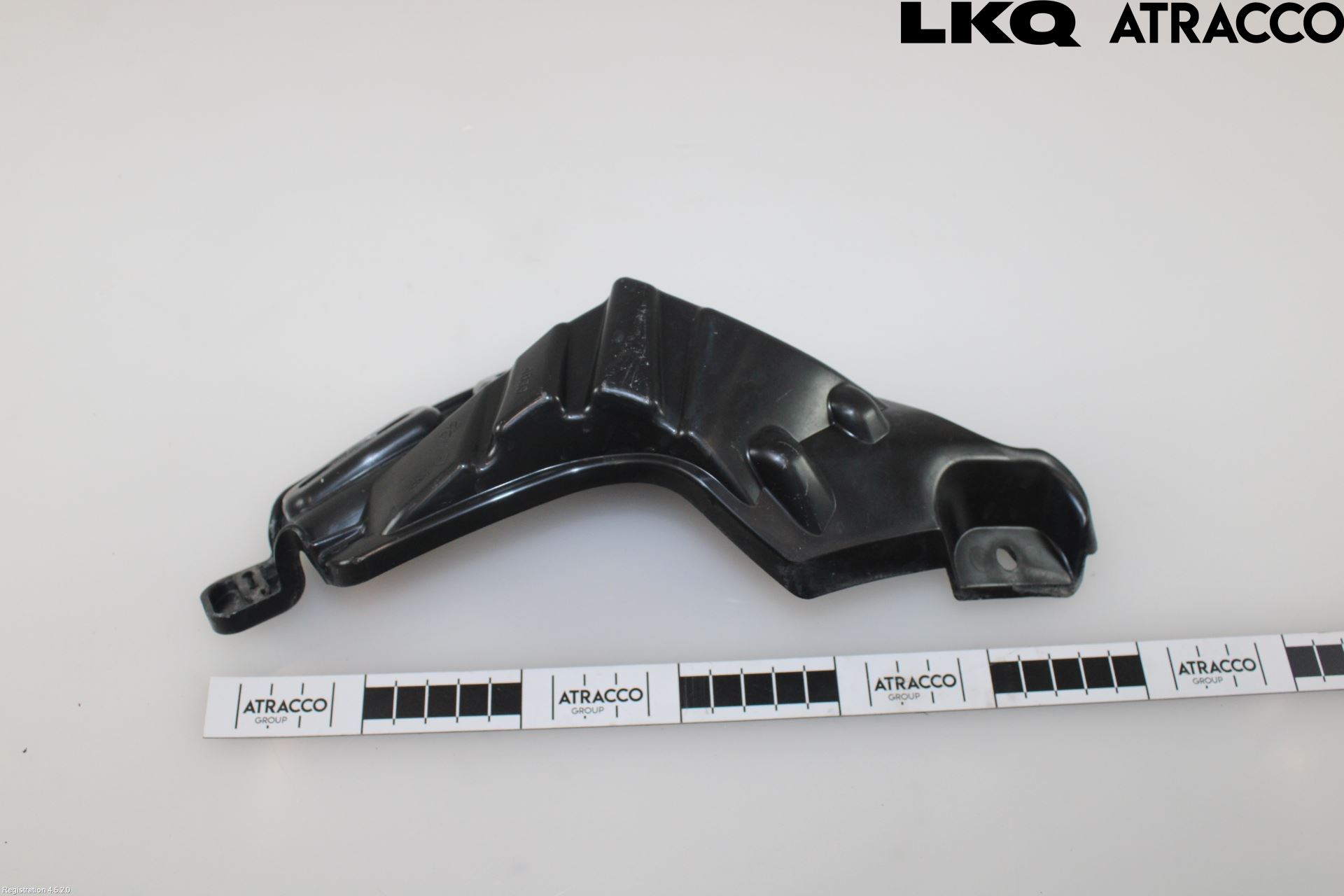 Citroen COTROEN C3 17-24 Skärmfäste Fram Hö