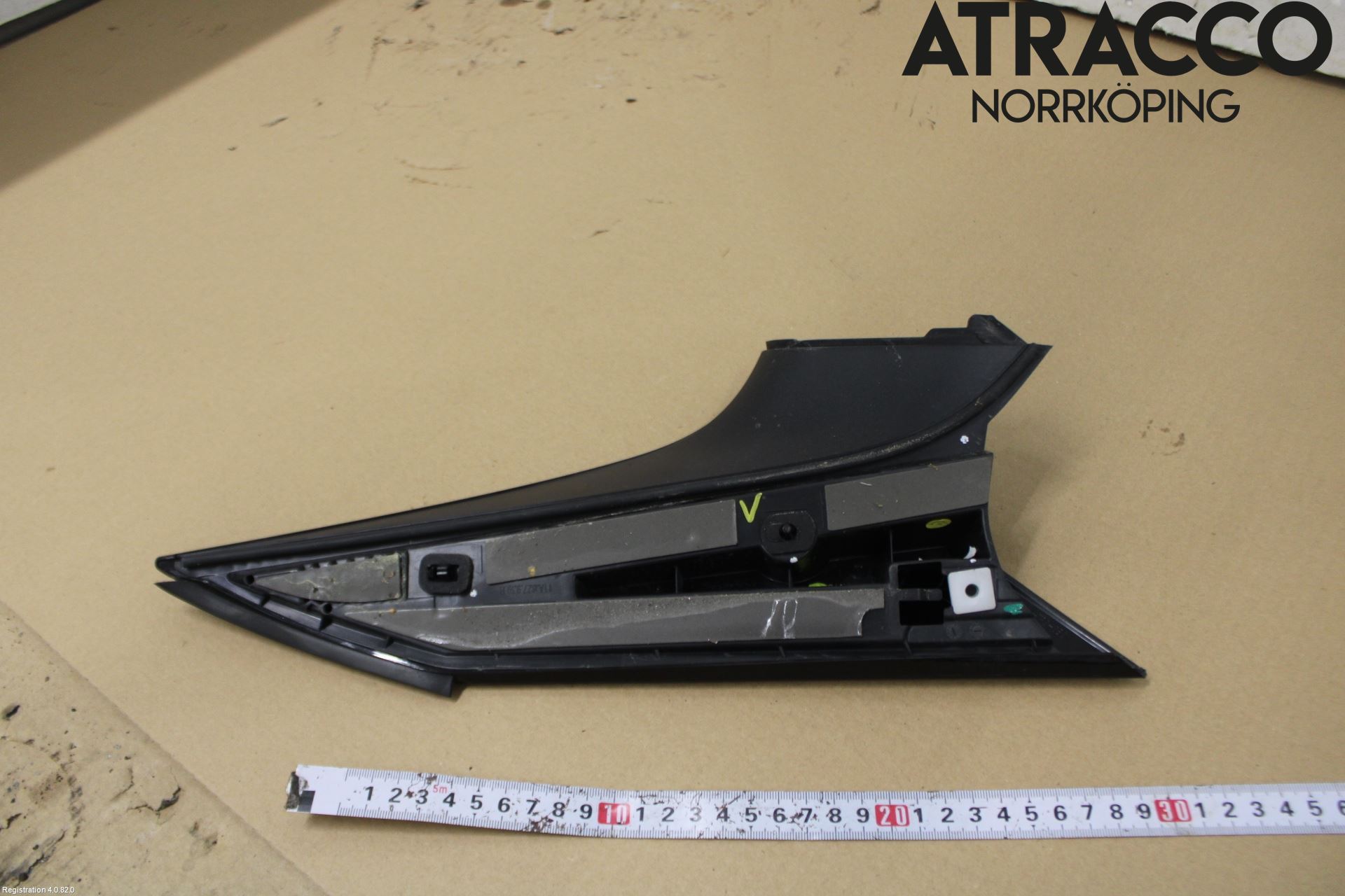 Volkswagen VW ID.4 21- Spoiler Baklucka