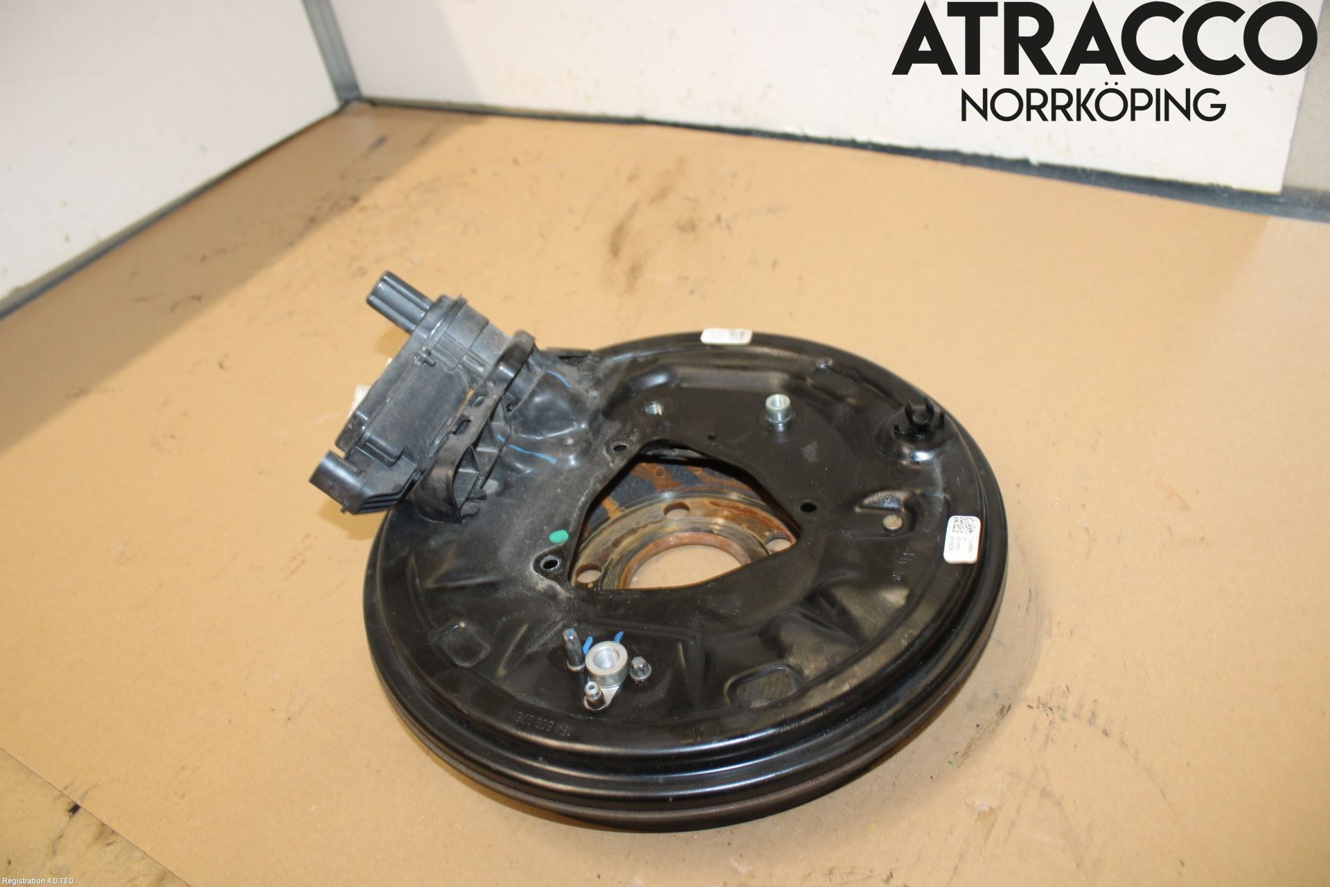 Volkswagen VW ID.3 21- Bromstrumma Bak