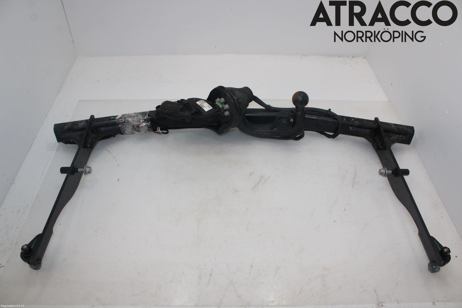 Audi A6 F2/C8 19- Dragkrok