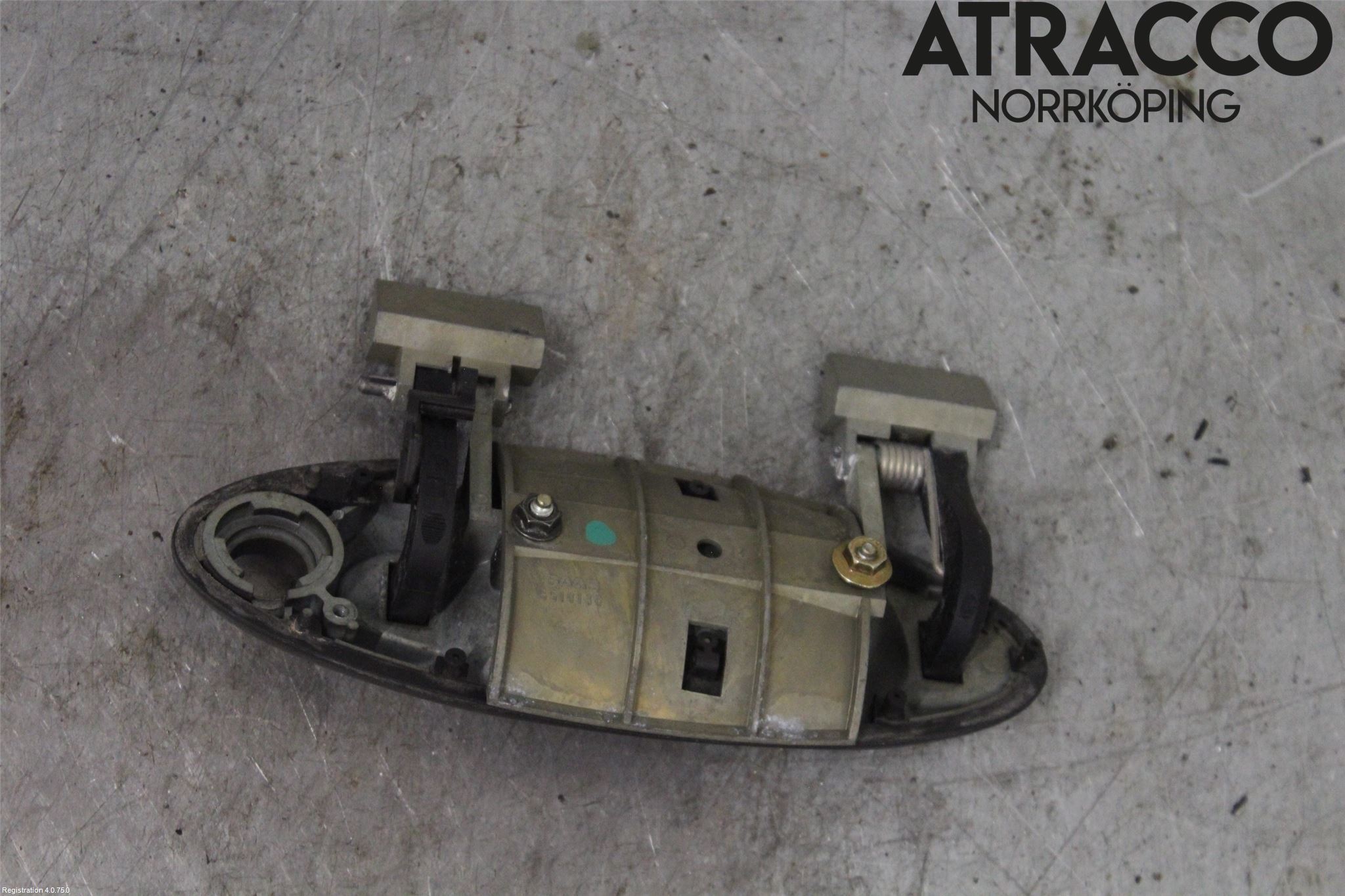 Saab 9-5     06-10 Dörrhandtag Yttre Vä