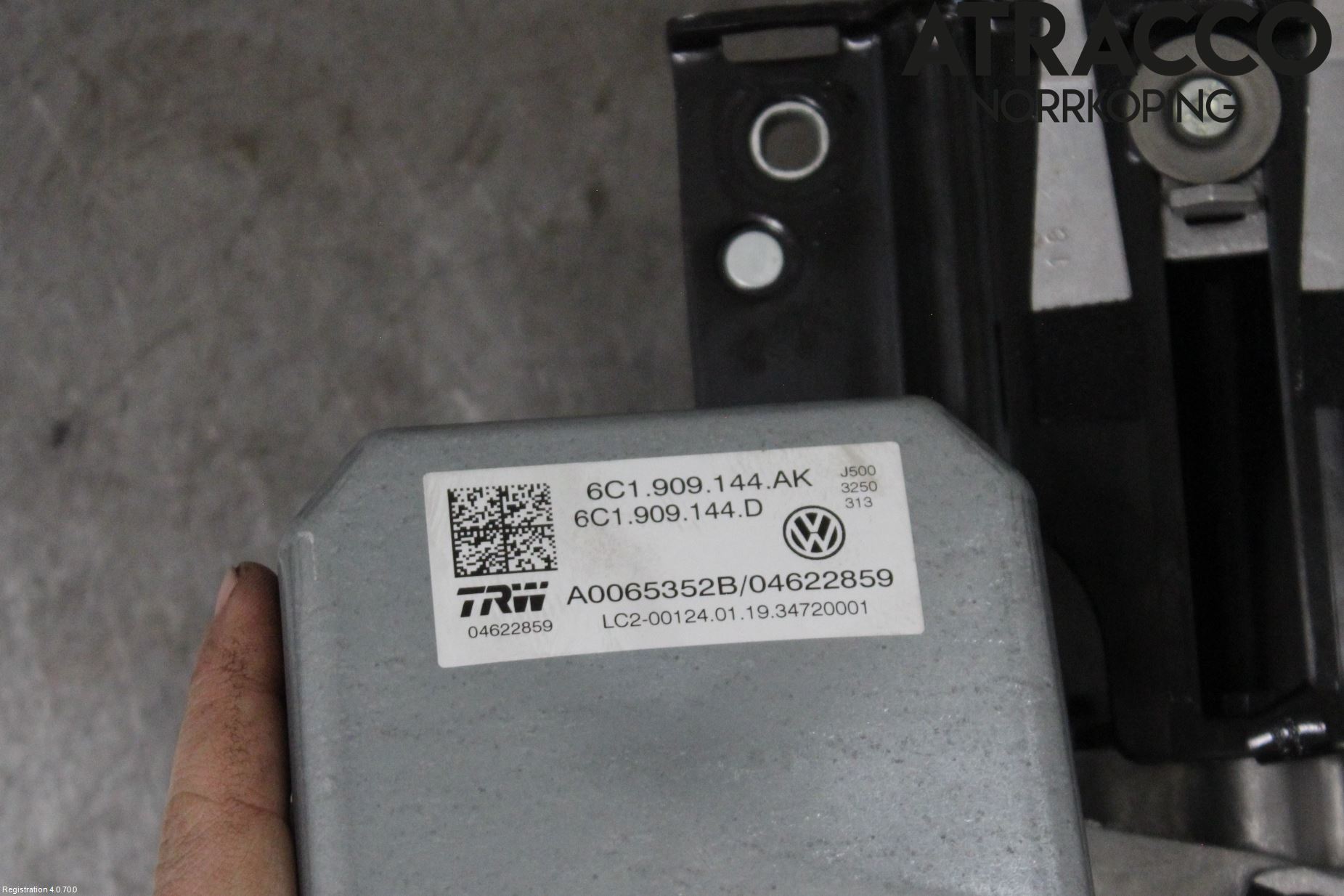 Skoda FABIA 15-21 Rattaxelagg Med Inb Servo