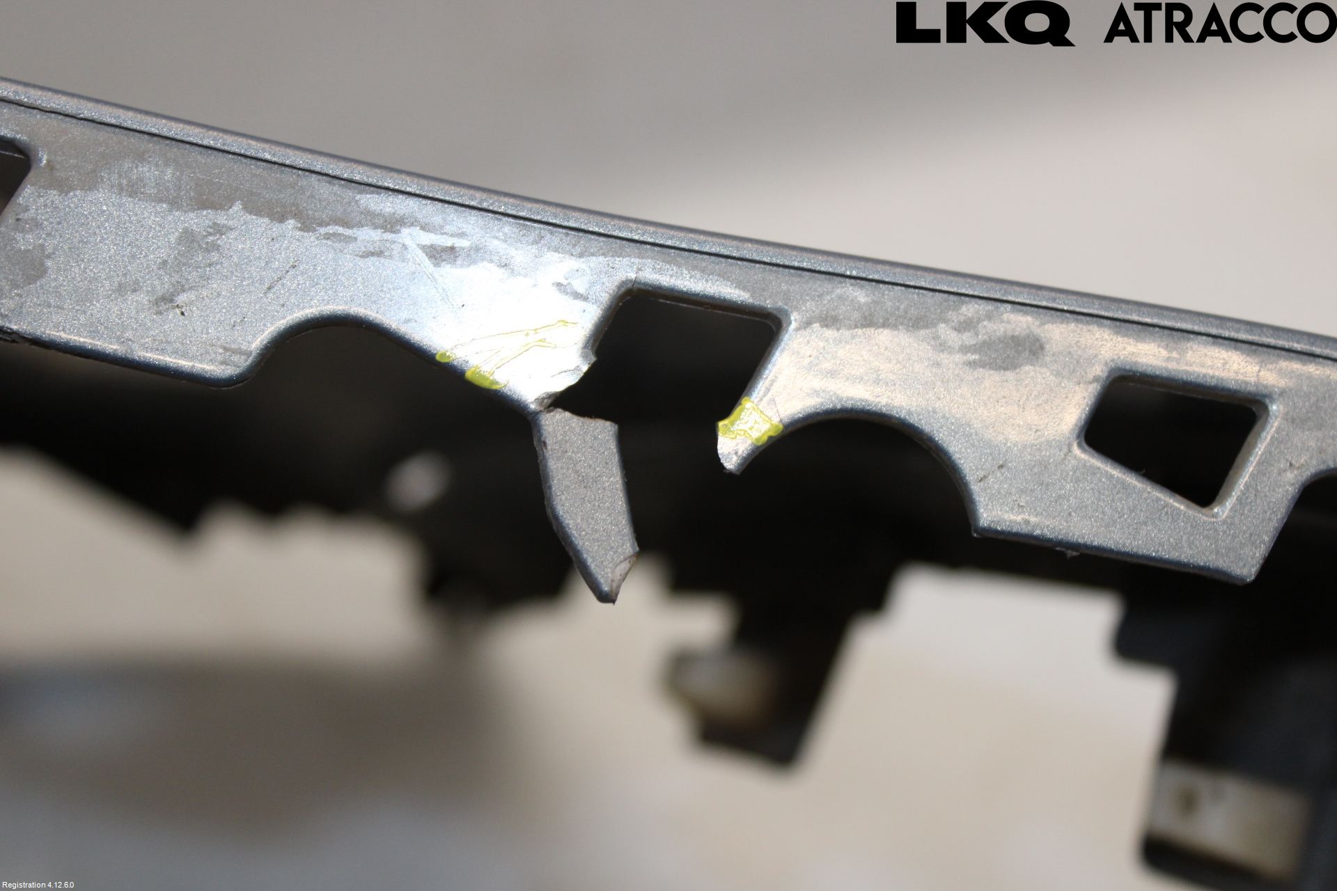 Audi Q3 8U 12-18 Stötfångardel Fram Hö