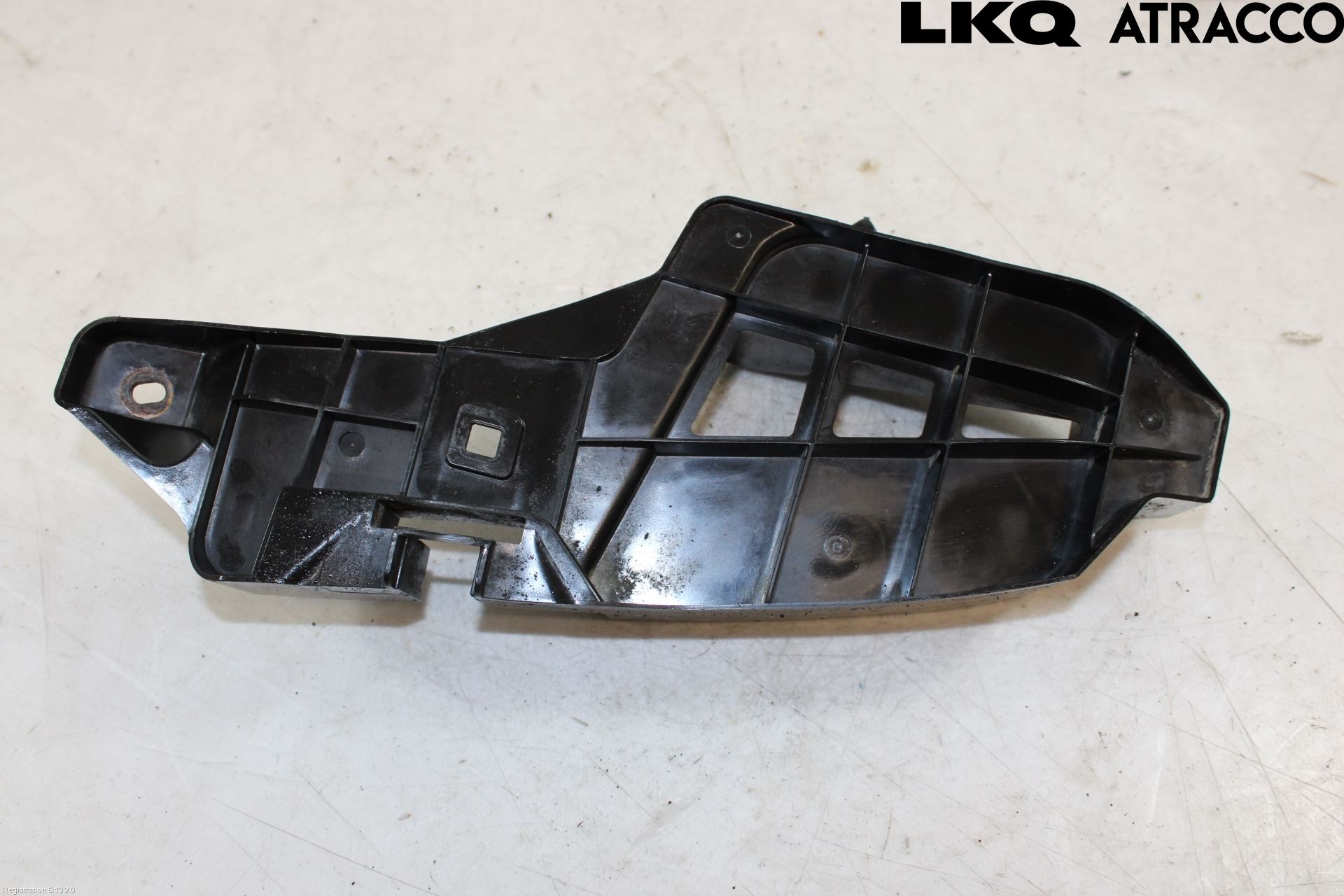 Lexus IS 250/350 14-20 Stötfångarfäste Bak Hö