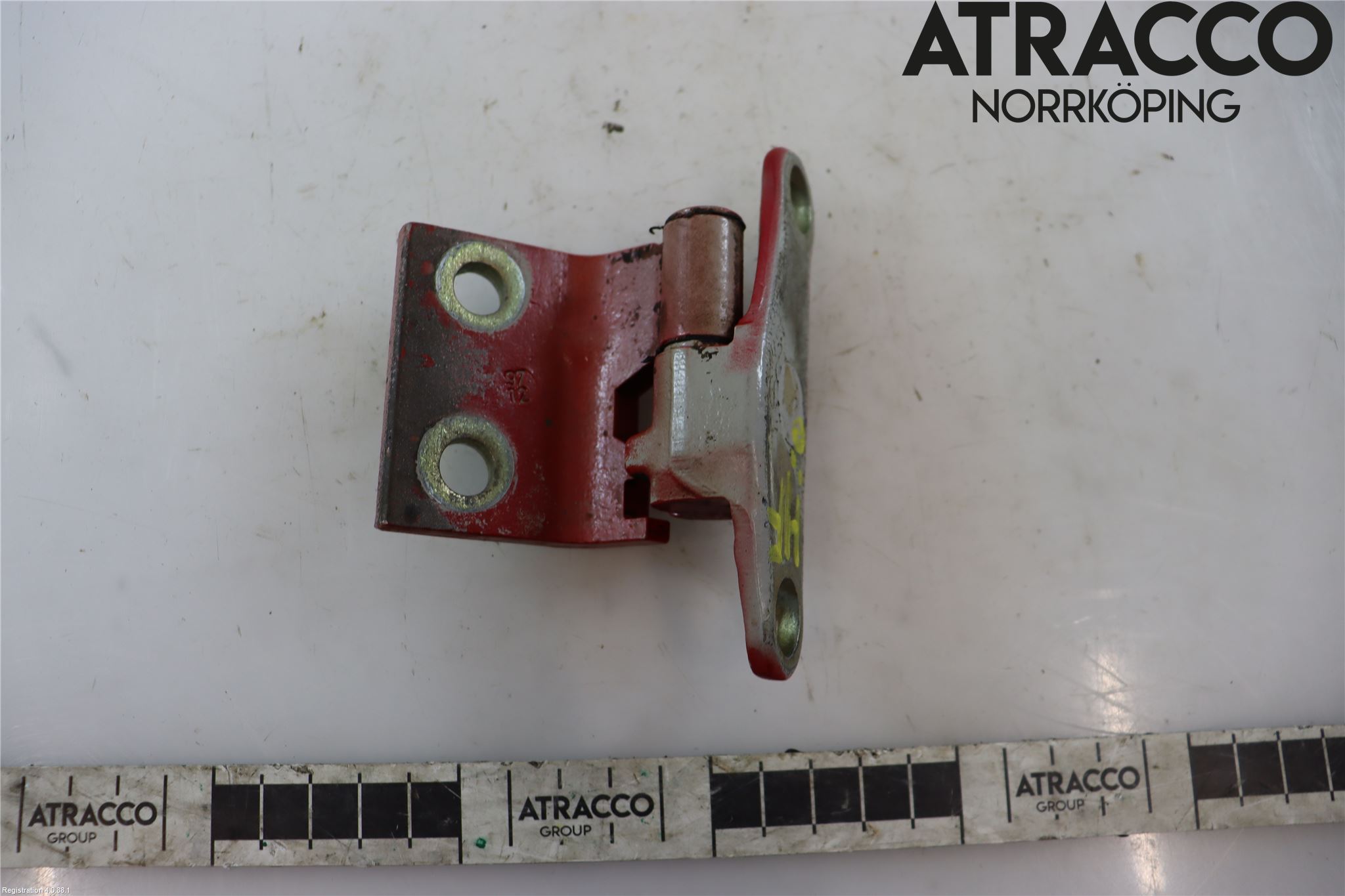 Saab 9000 CS    92-98 Dörrgångjärn