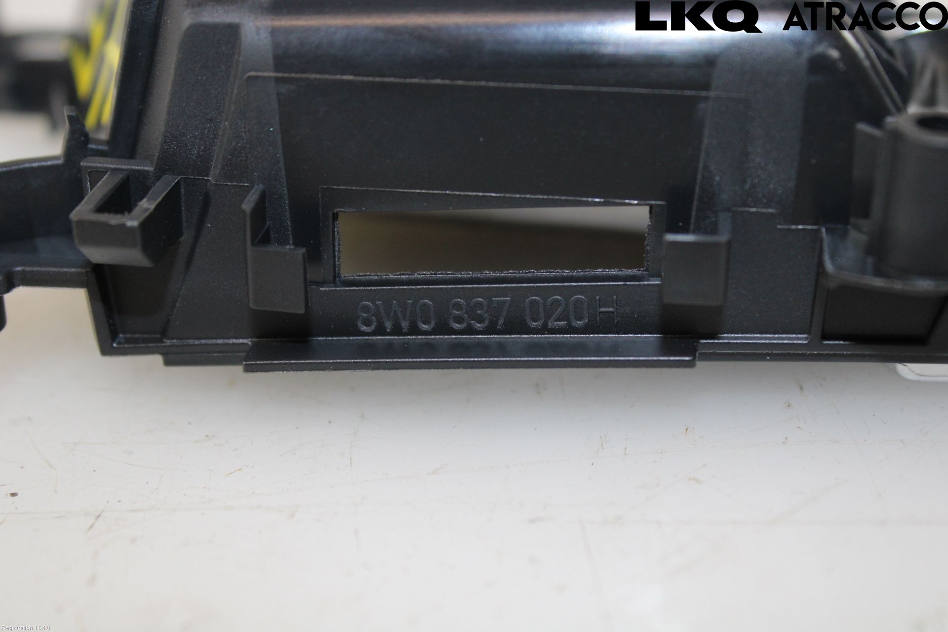 Audi A4/S4 B9 20- Dörrhandtag Inre Hö