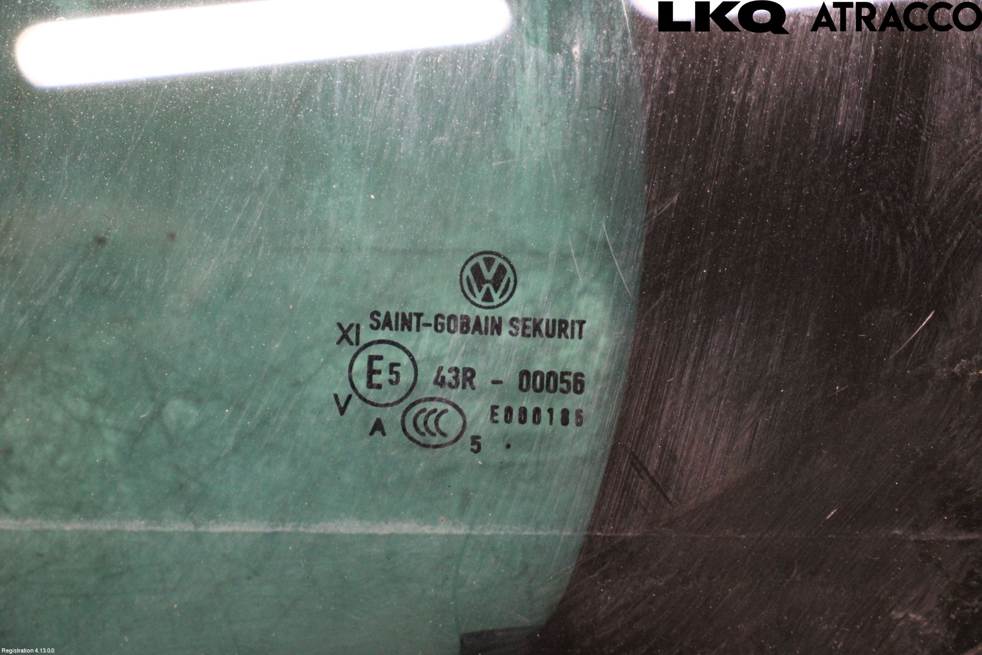 Volkswagen VW PASSAT 15-19 Dörruta Bak Lilla Vä