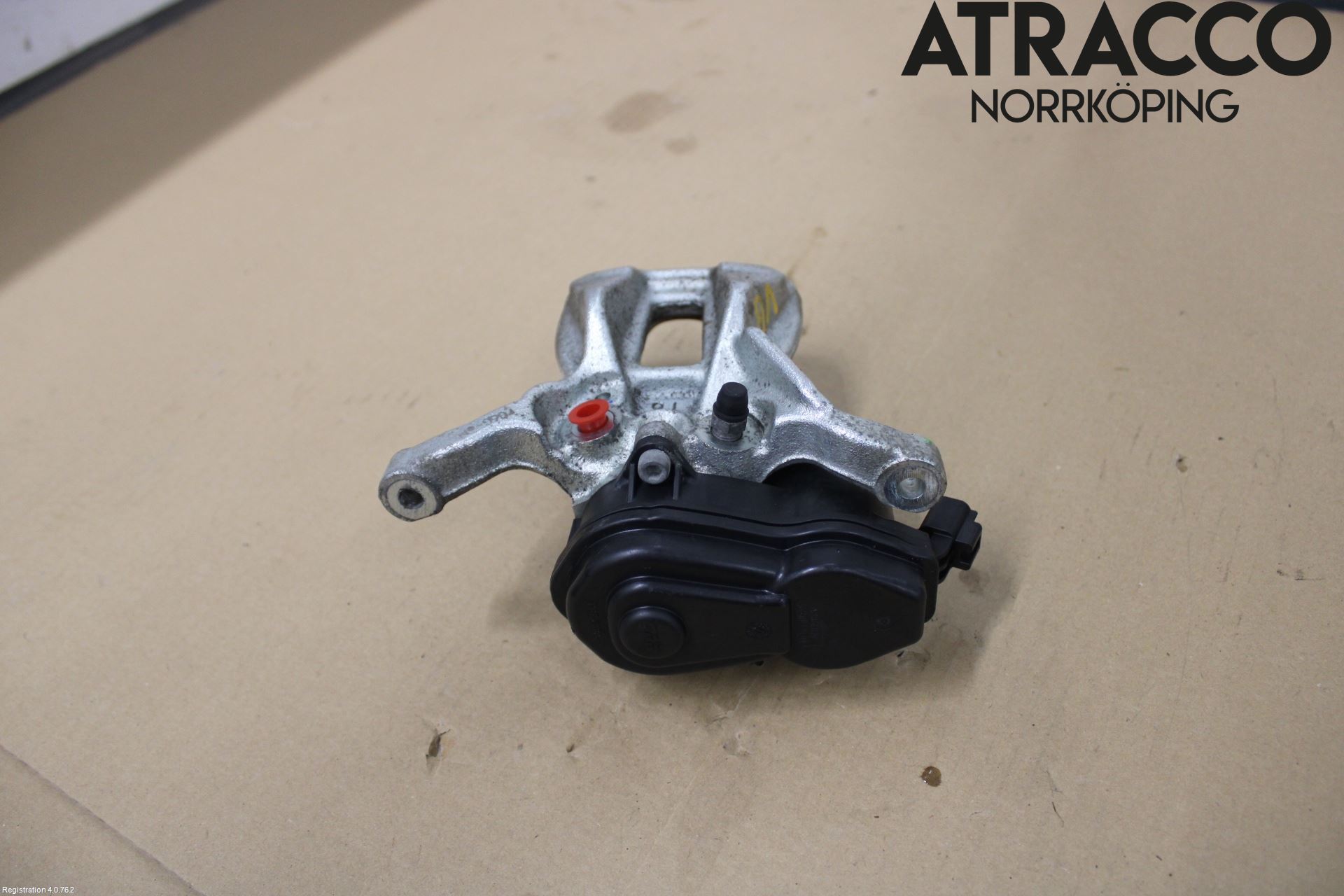 Toyota C-HR 16-23 Bromsok Bak Vänster