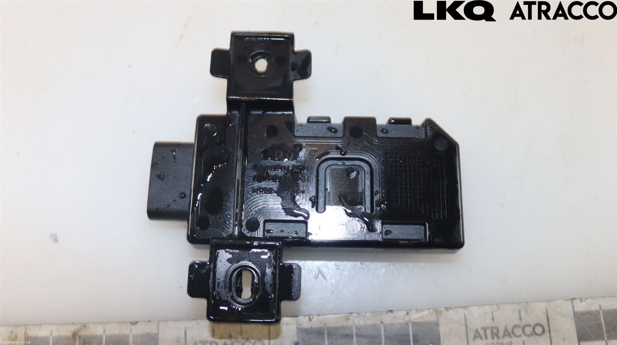 Audi Q4 E-TRON FZ 22- Antenn