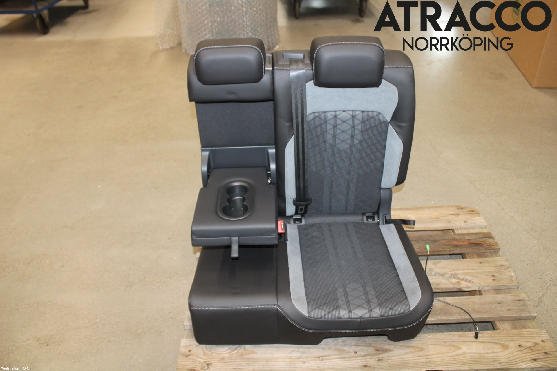 Volkswagen VW TIGUAN 16-24 Inredning Baksäte