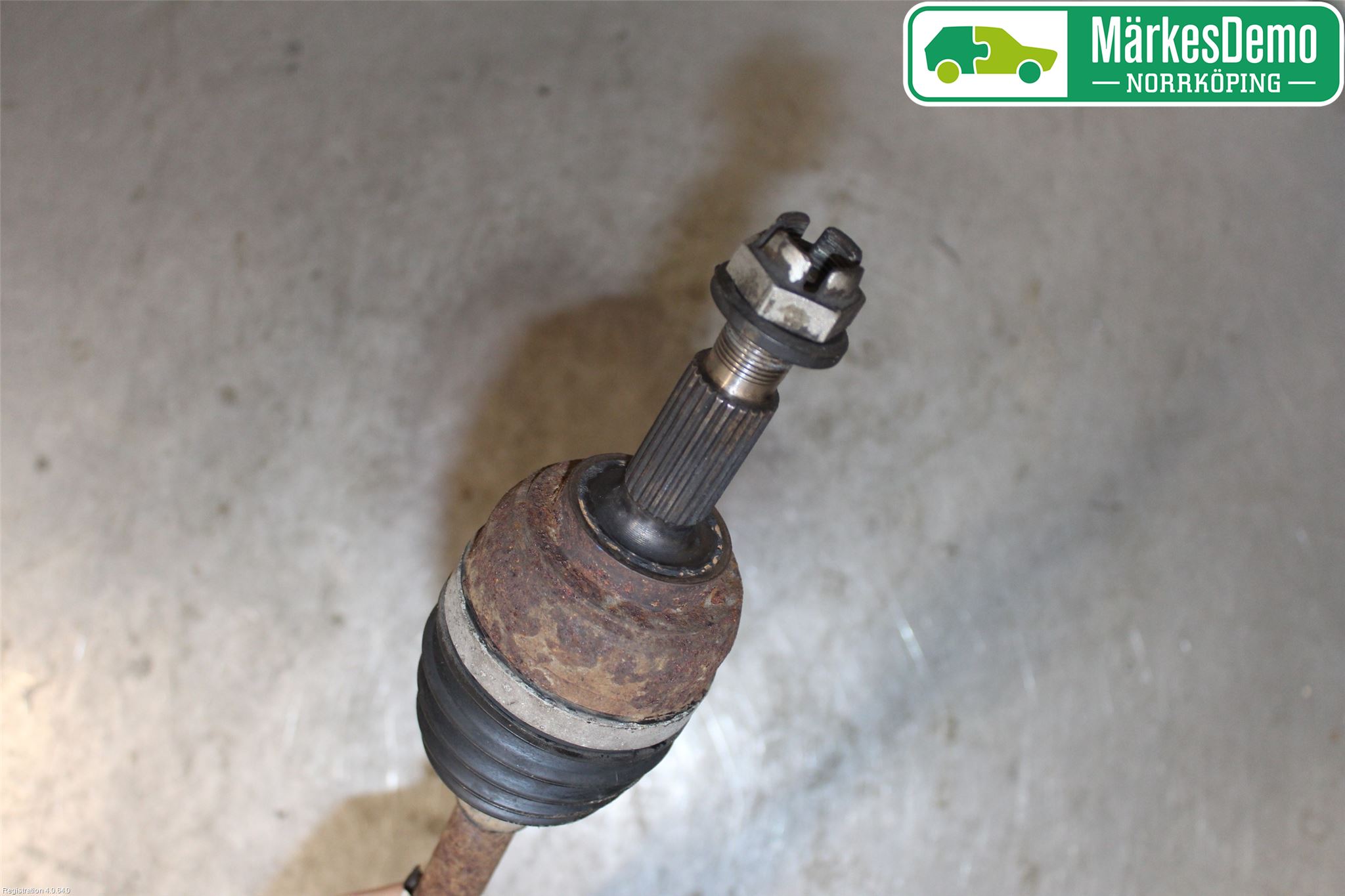 Renault GRAND MODUS Drivaxel Fram Vänster