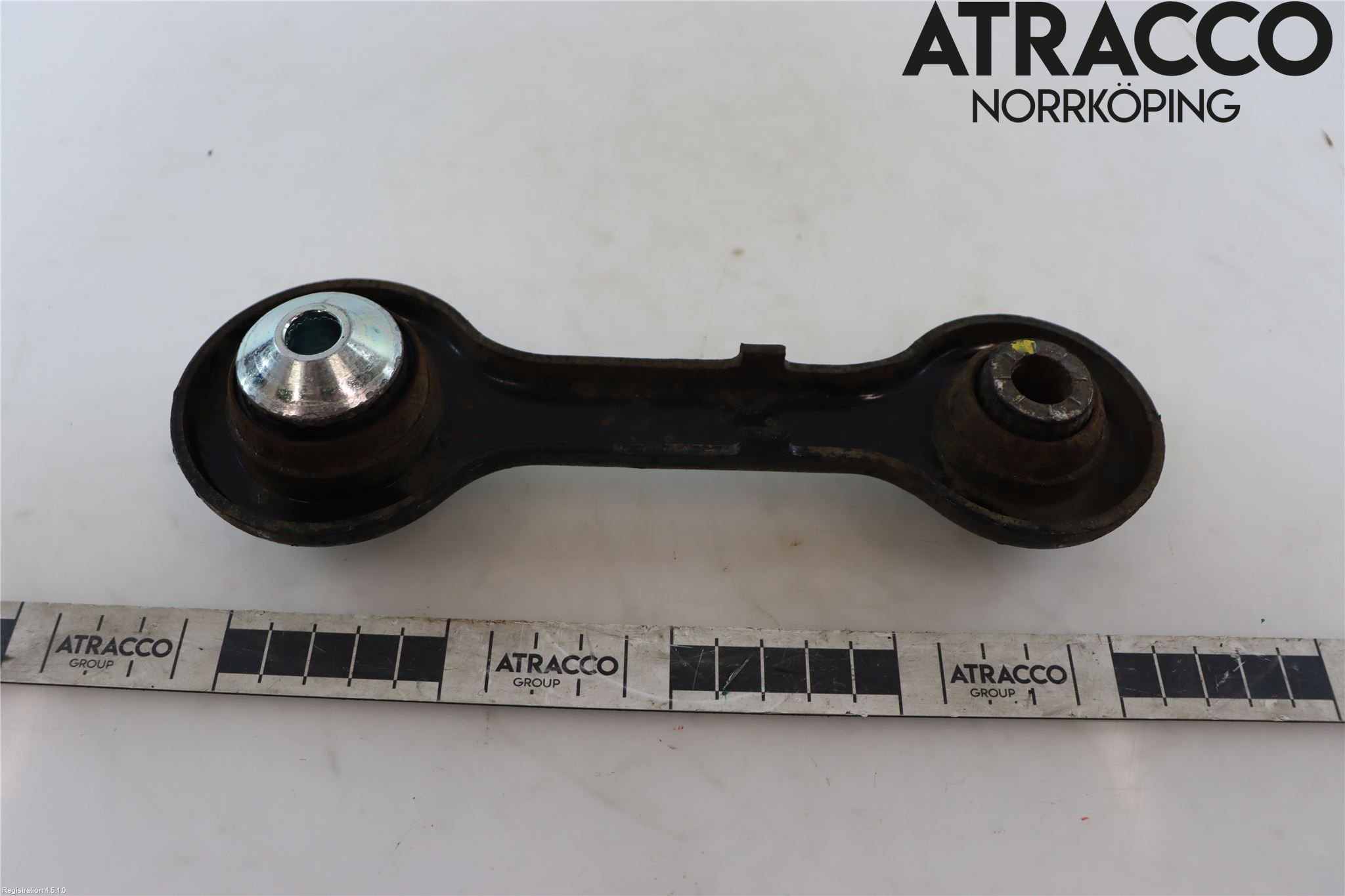 Ford MUSTANG VI 15-22 Bärarm Bak Höger