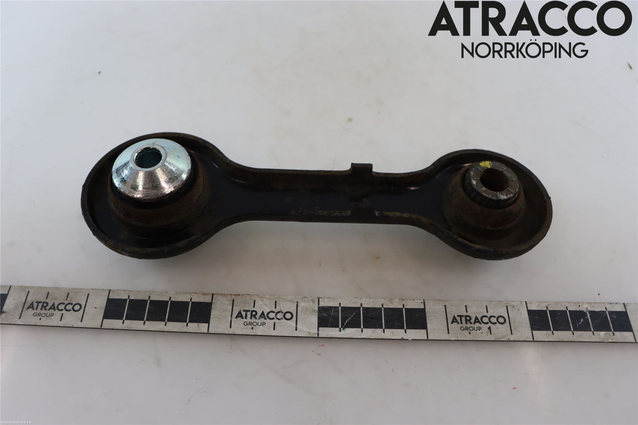 Ford MUSTANG VI 15-22 Bärarm Bak Höger