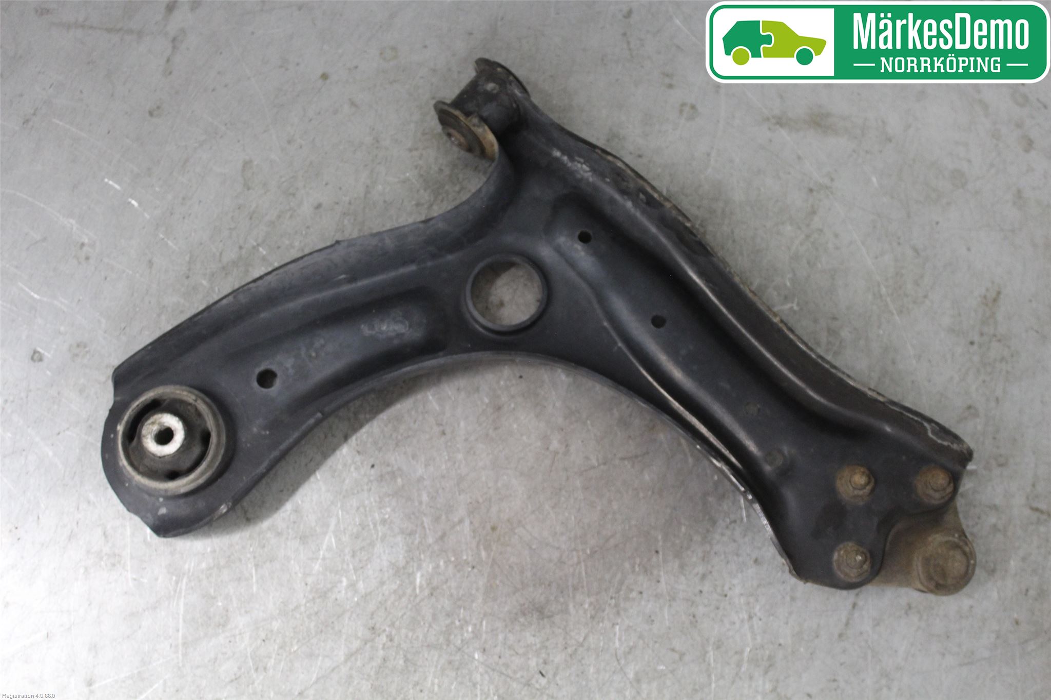 Volkswagen VW POLO 10-17 Bärarm Fram Undre Vä