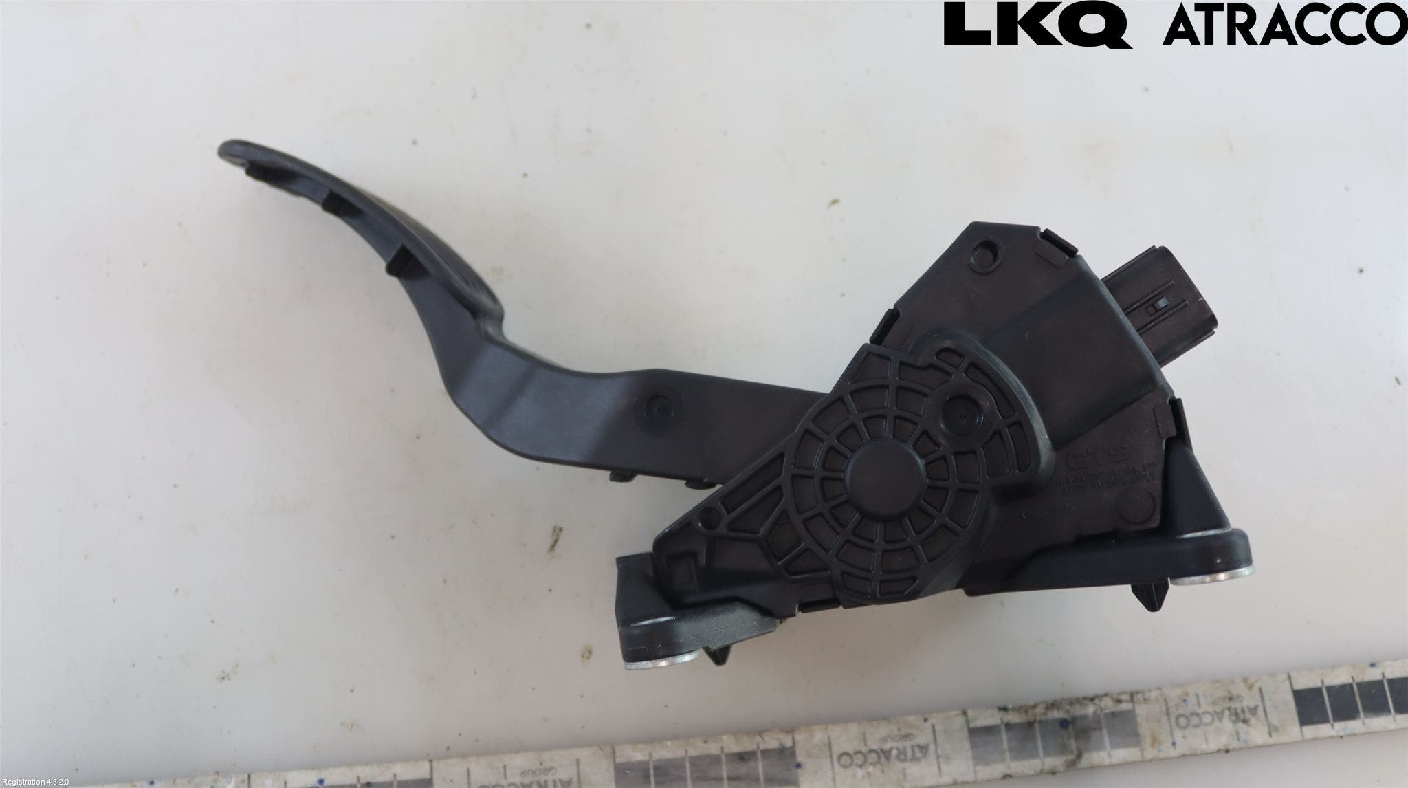 Toyota YARIS XP21 20- Gaspedal