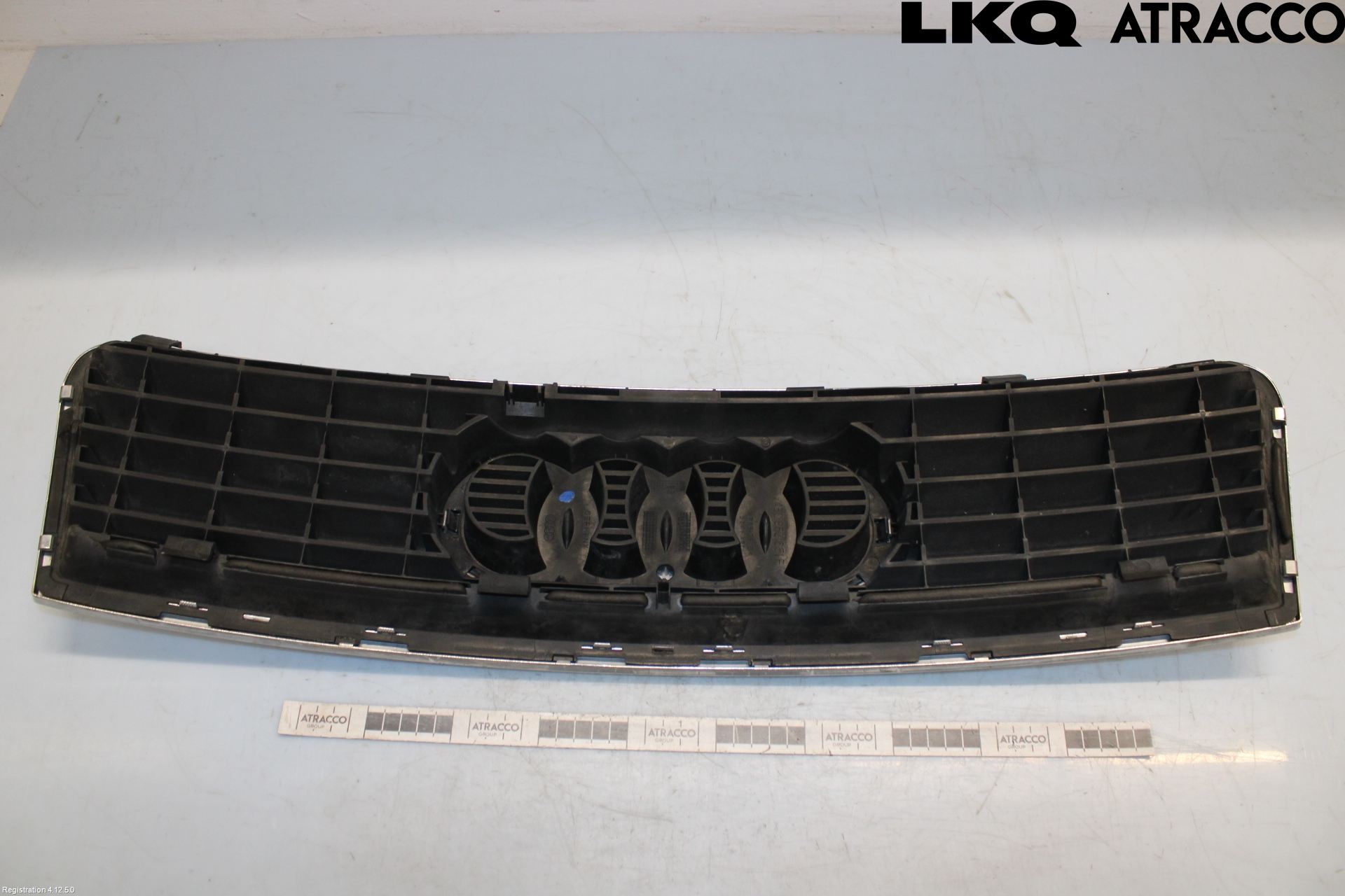 Audi A6/S6     97-05 Grill Komp