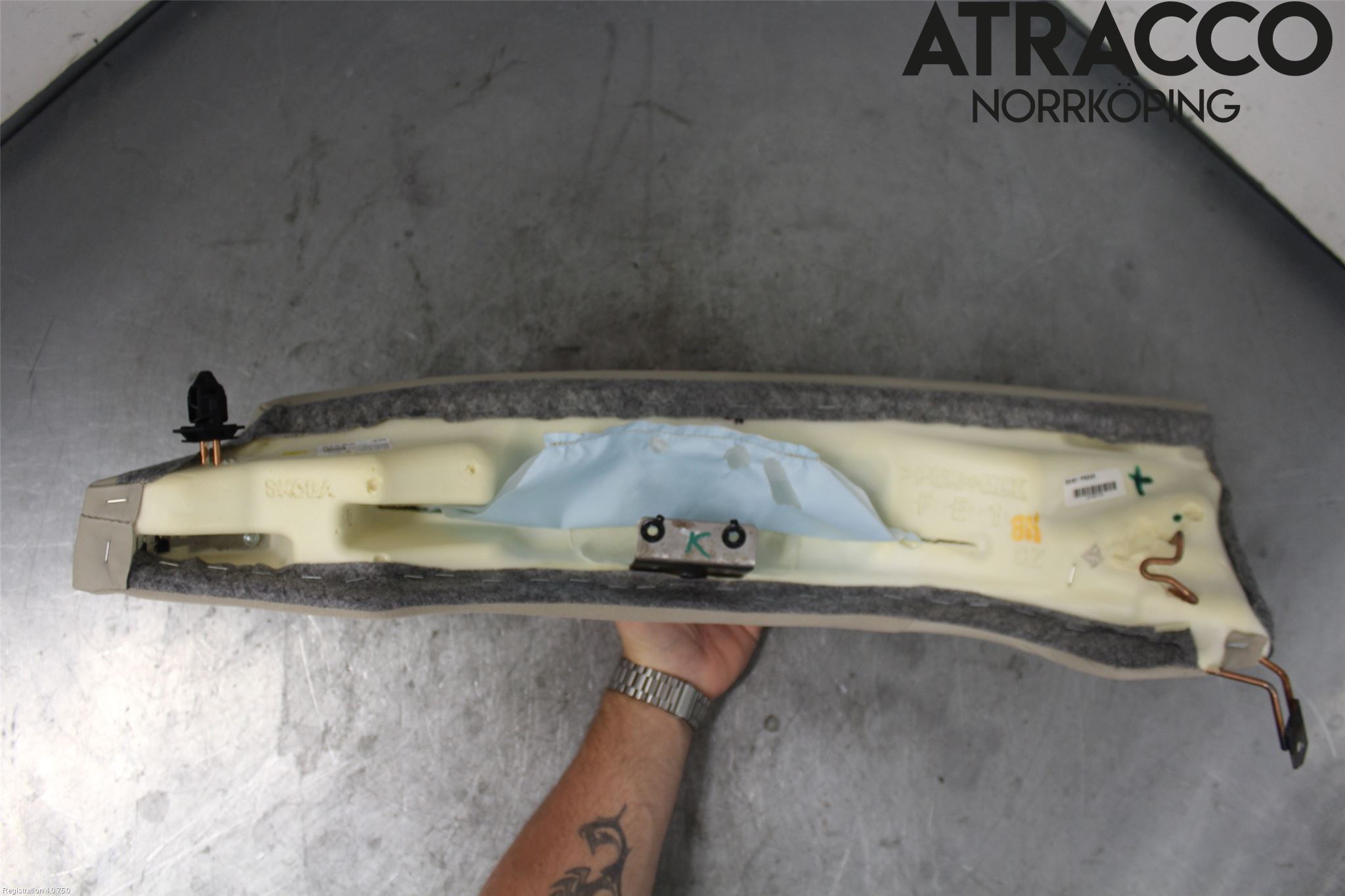 Skoda SUPERB 09-15 Inredning Baksäte