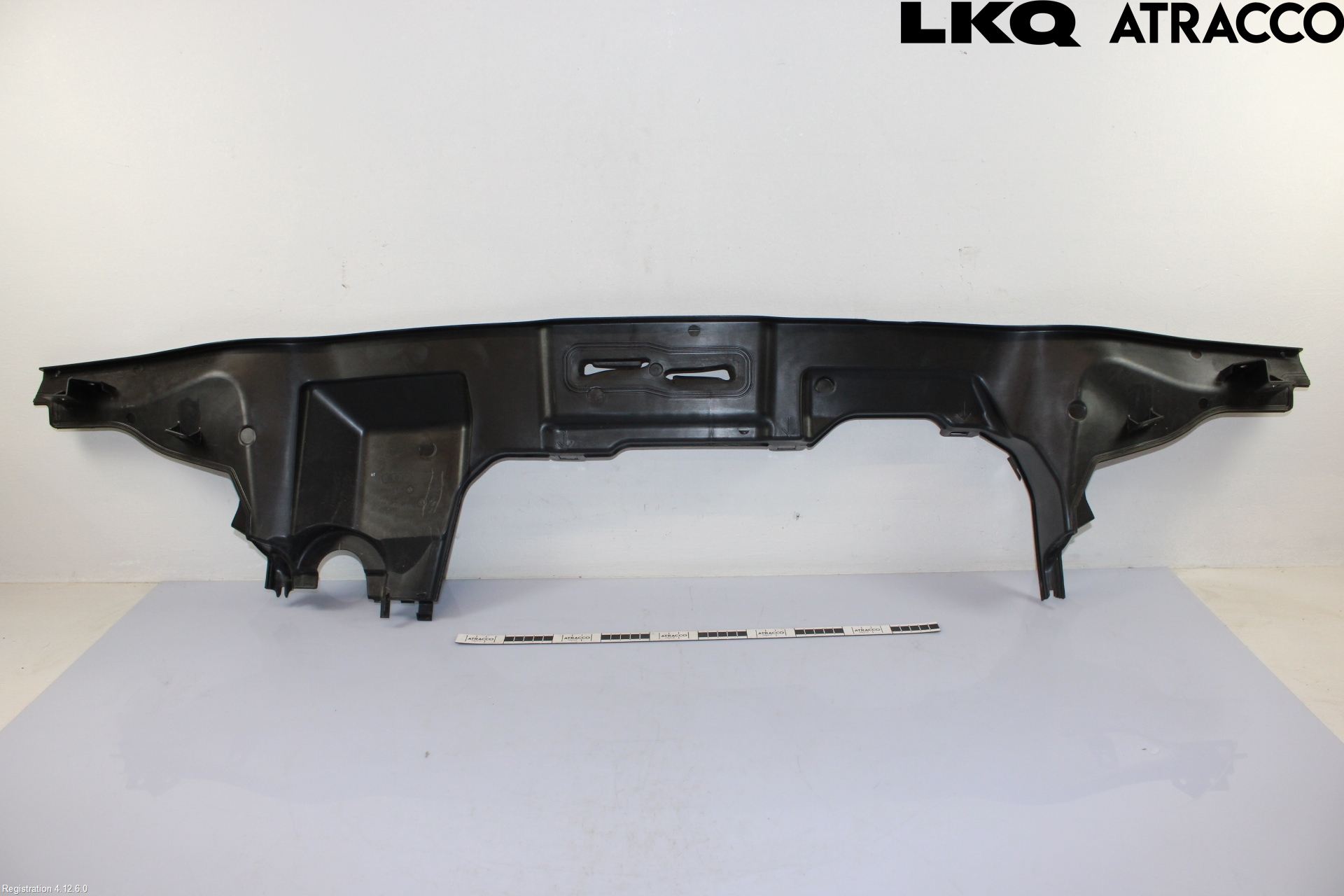 Audi Q6 E-TRON CN 24- Torpedplåt-Torpedplast