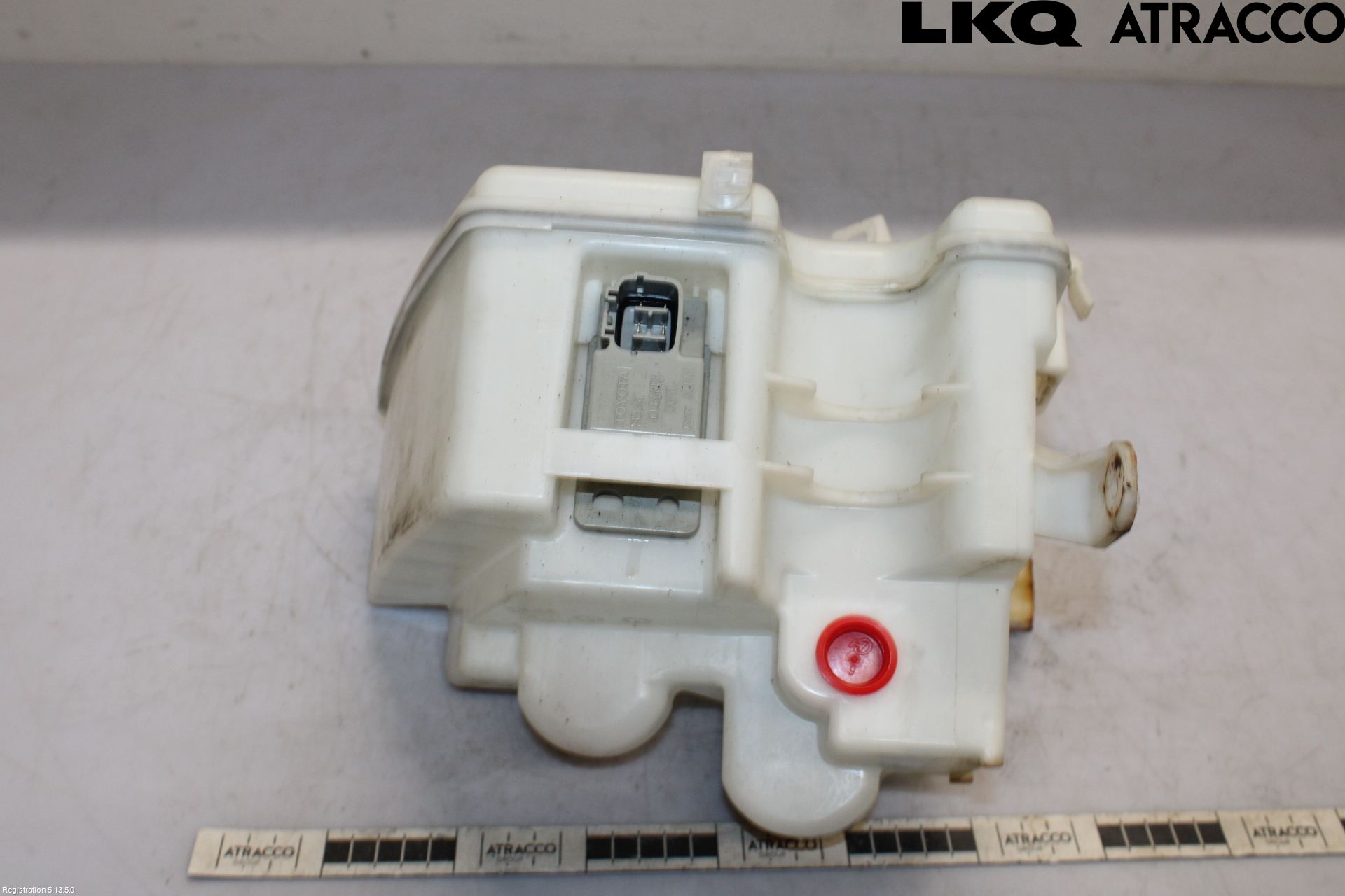 Toyota AURIS 07-09 Spolartank Vindruta-Strål