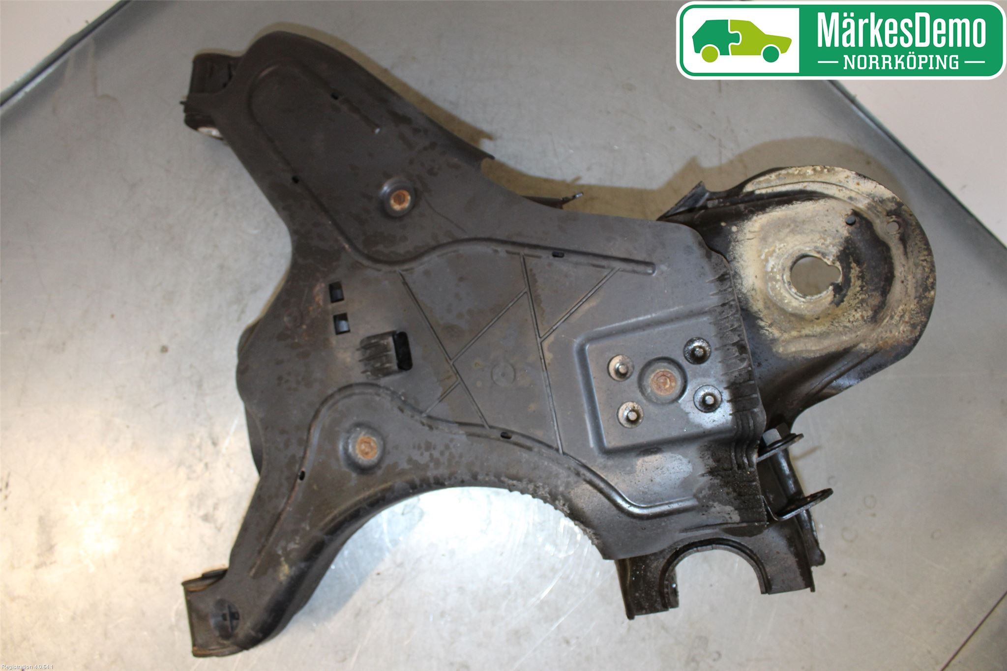Mercedes-Benz MB VITO/V-KLASS (W640,W447,W448) 14- Bärarm Bak Höger