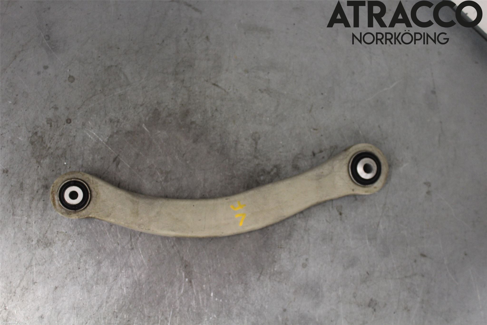 Audi A6 F2/C8 19- Bärarm Bak Övre Vänster