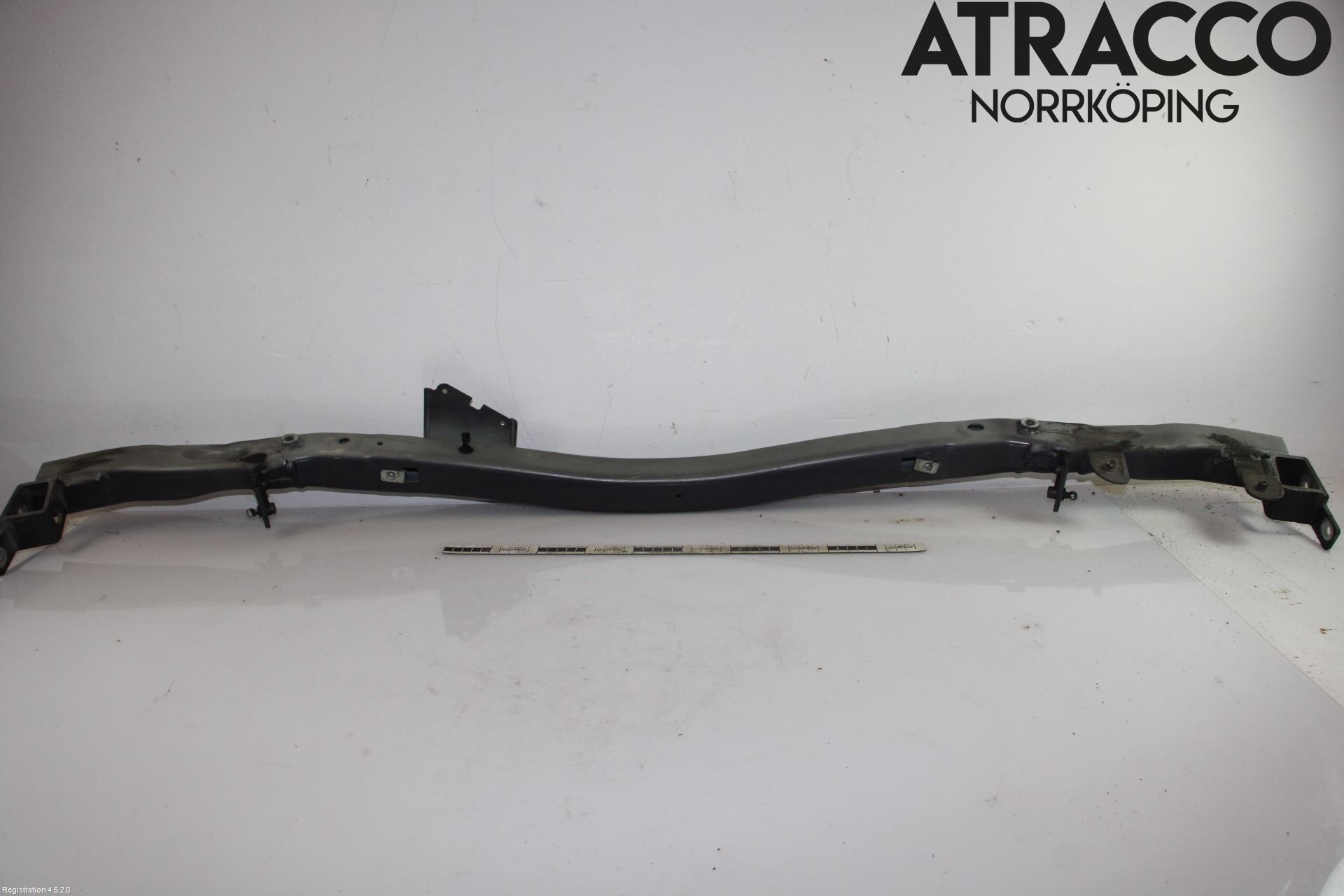 Jaguar XK/XKR 06-14 Frontplåt Övre