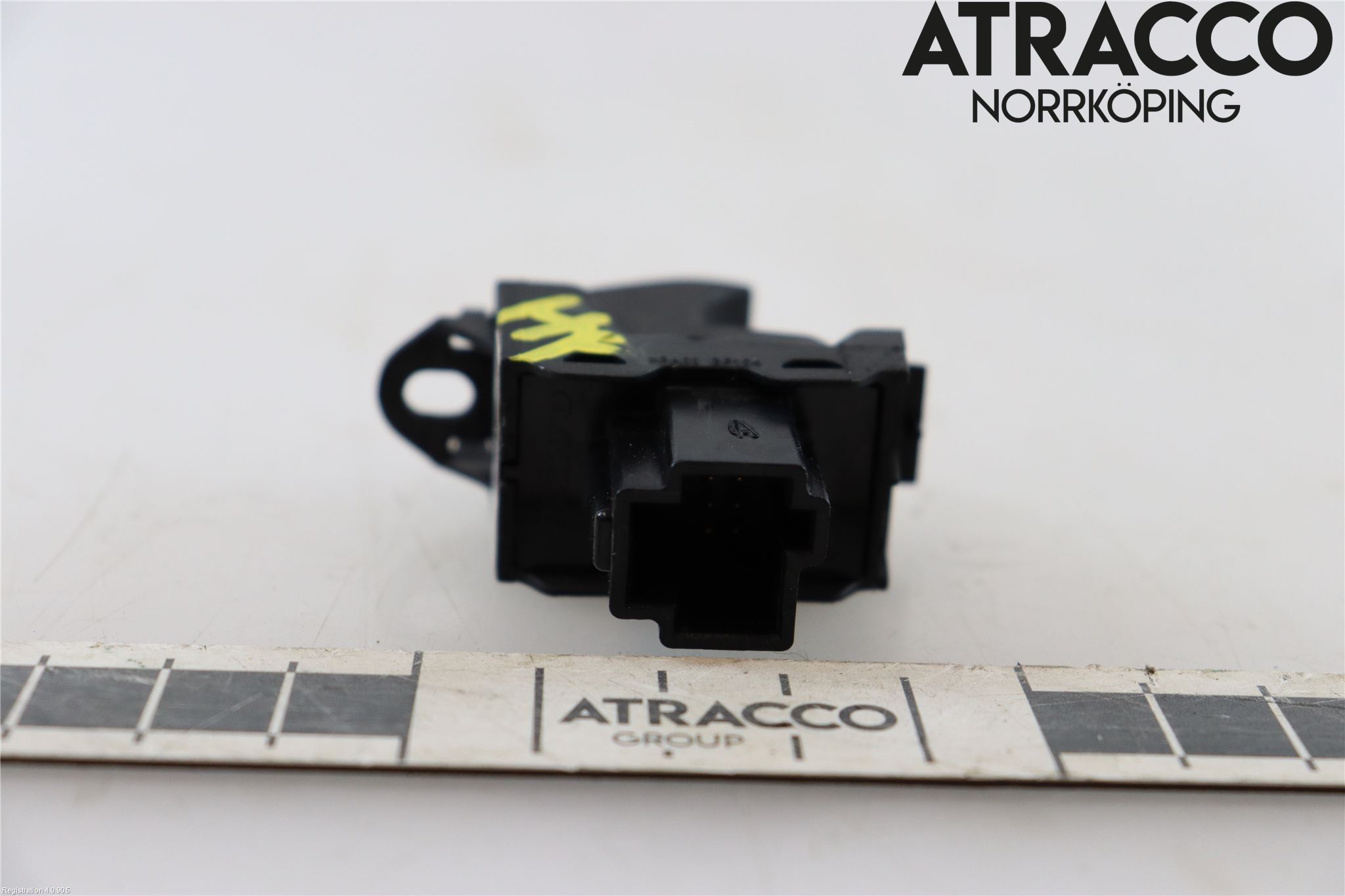 Volvo V50 08-12 Strömställare Elhiss