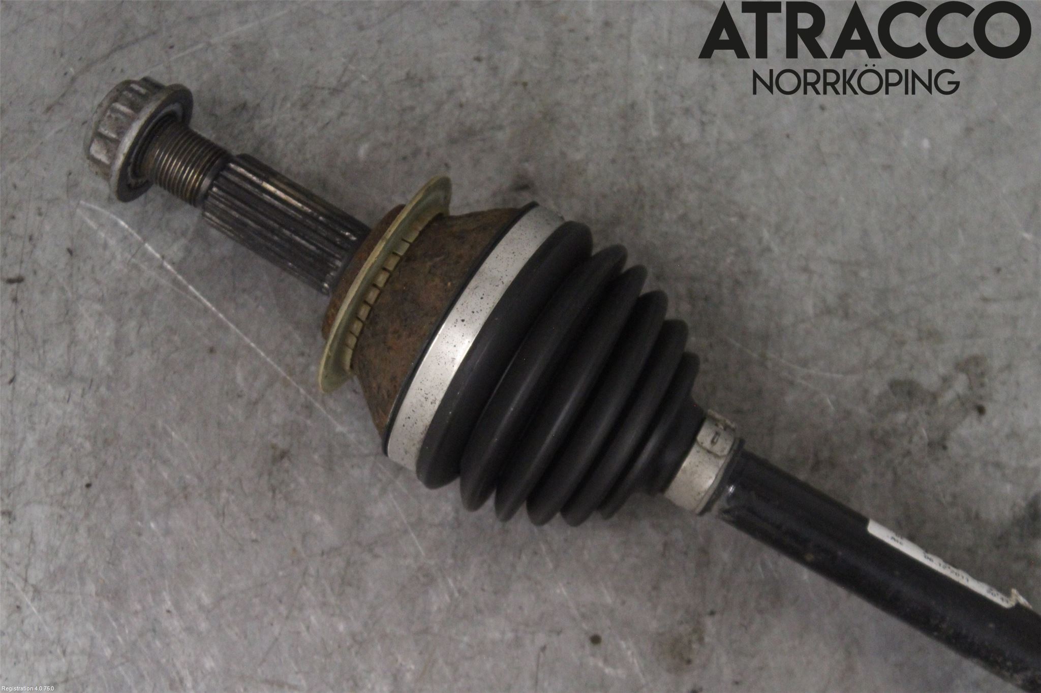 Volkswagen VW UP! / E-UP! Drivaxel Fram Vänster