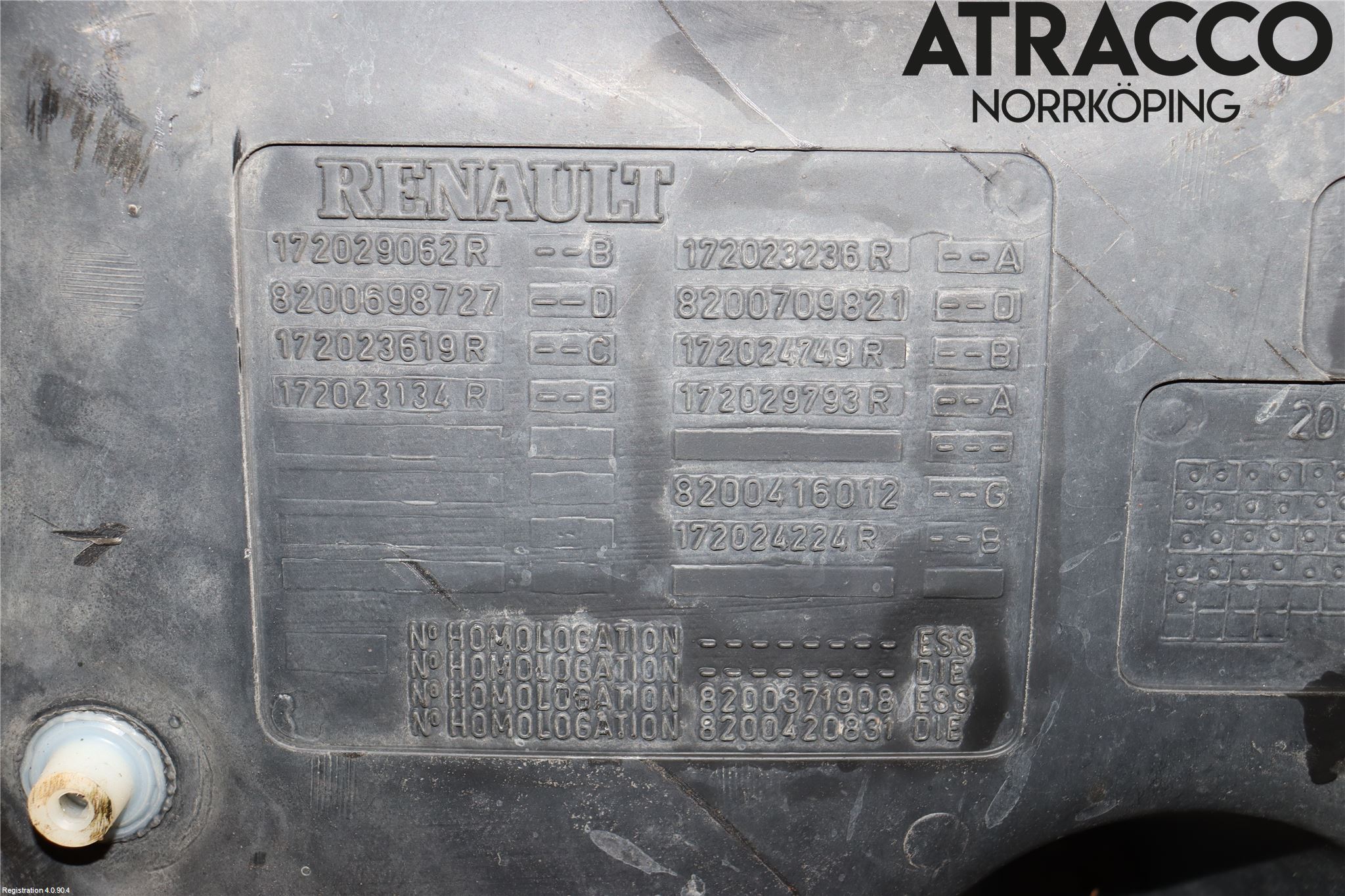 Dacia DUSTER 18-24 Bränsletank Diesel