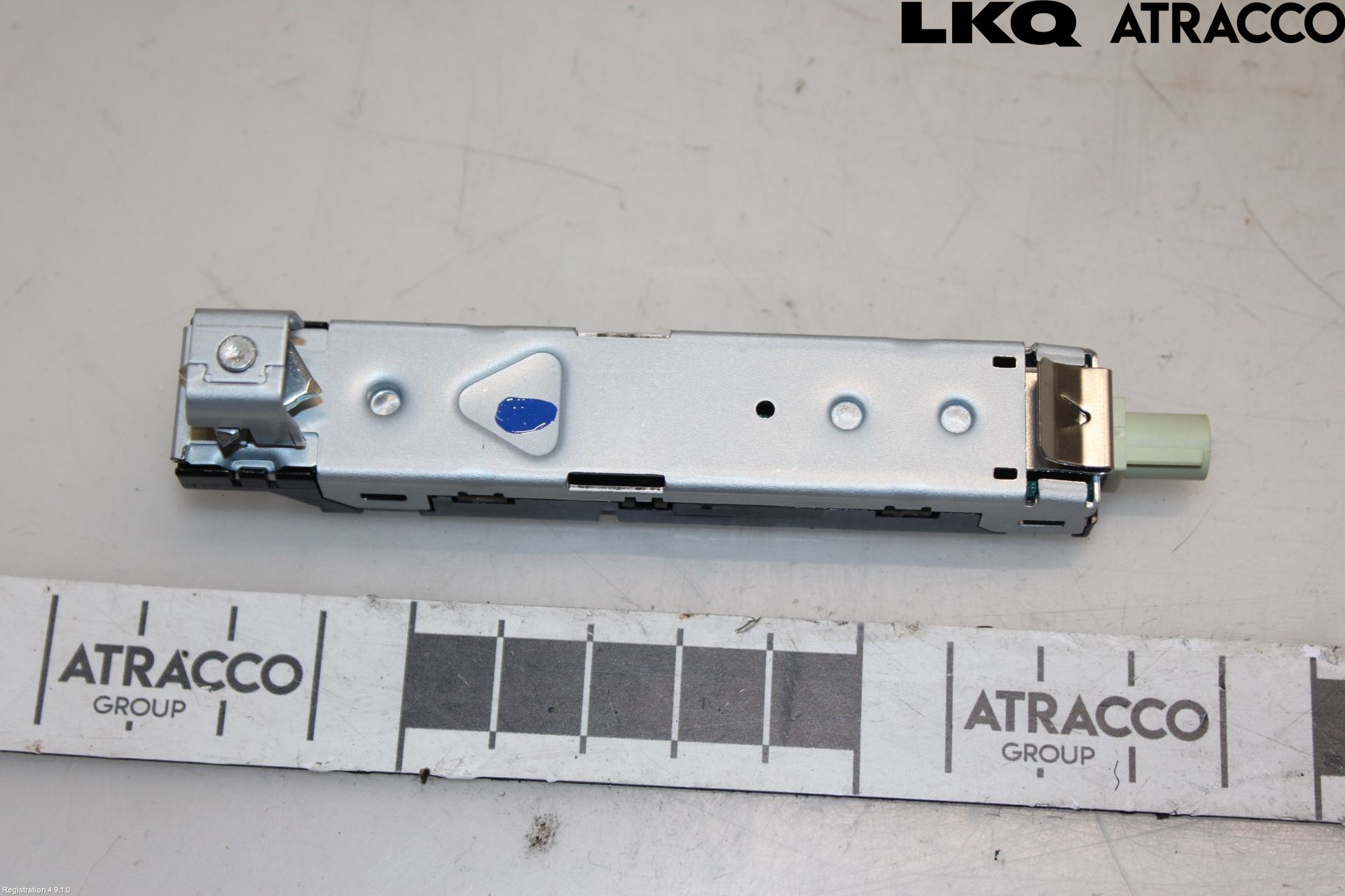Volkswagen VW TOUAREG CR 18- Antennförstärkare