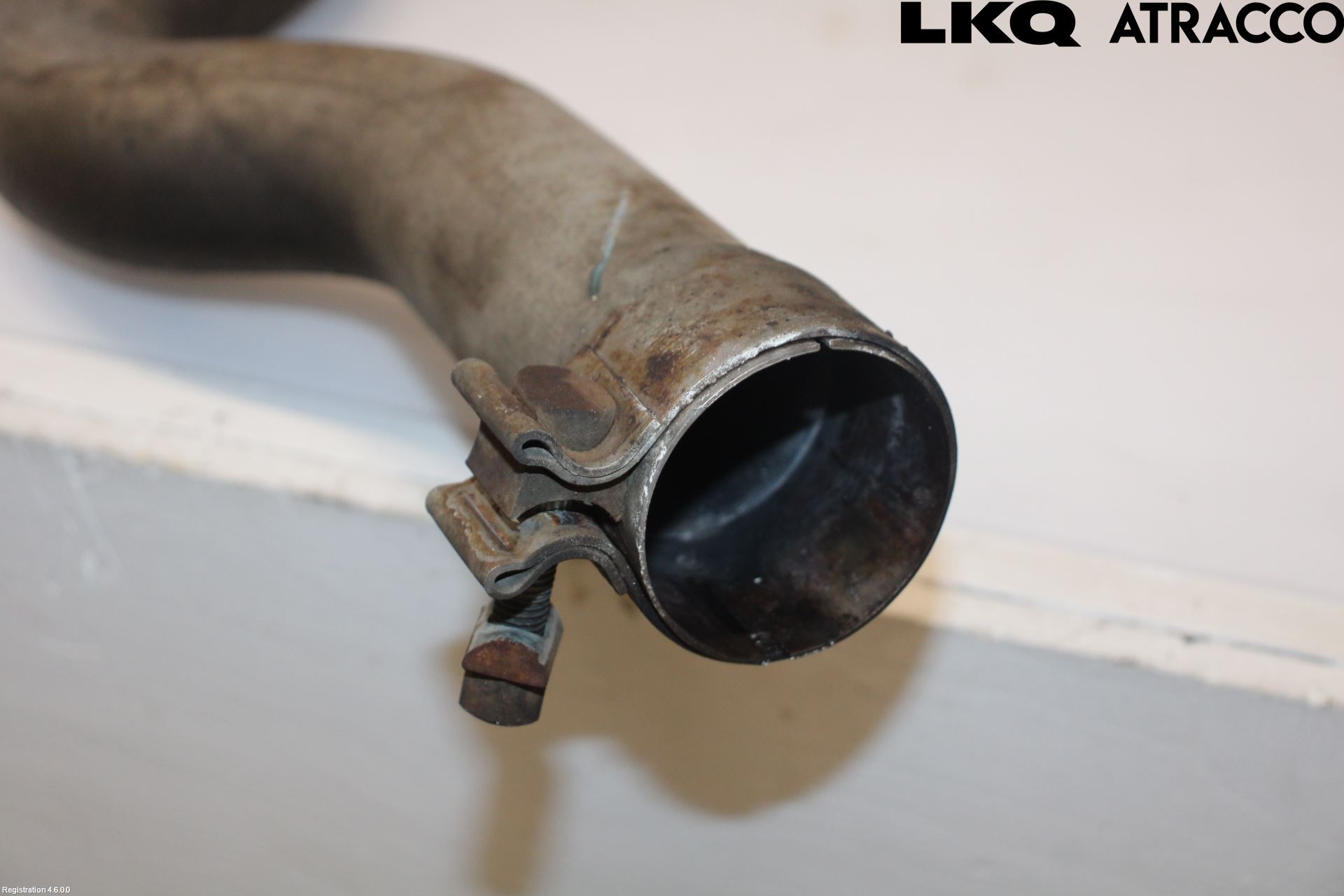 Jaguar F-PACE Avgas Bakre Dämpare