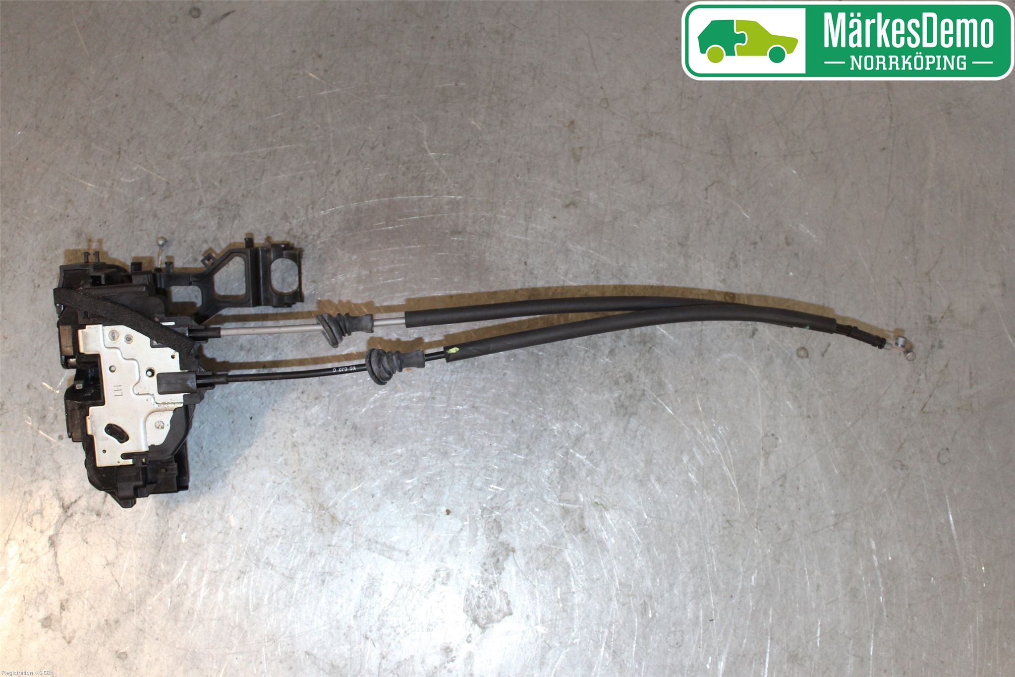 Hyundai SANTA FE  06-12 Låskista-Dörrlås