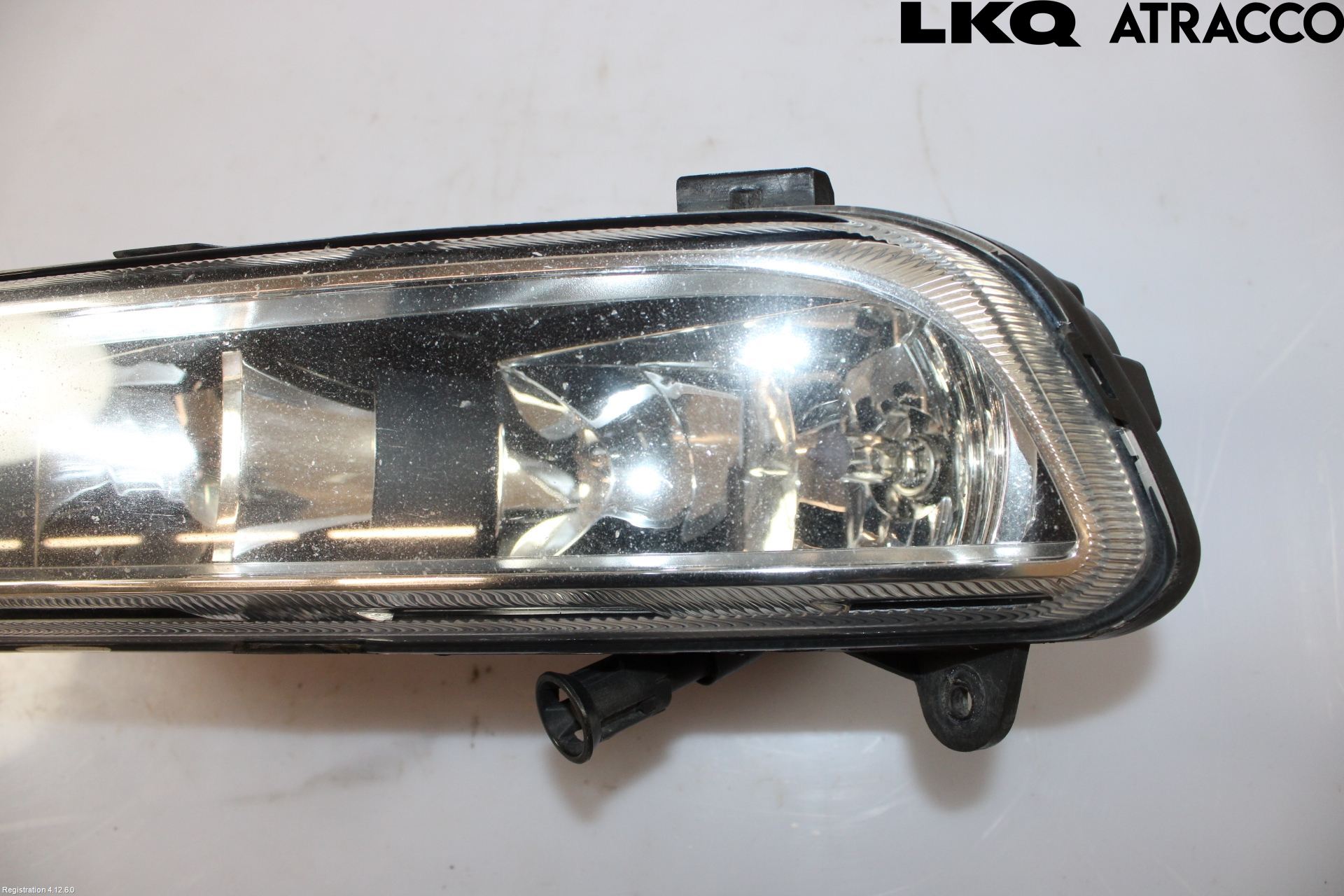 Volkswagen VW PASSAT 11-14 Dimljus-Varselljus Fram